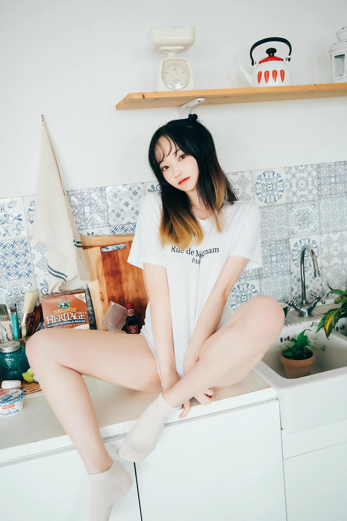 Loozy No.039 Bomi亮色连体衣写真 - 3