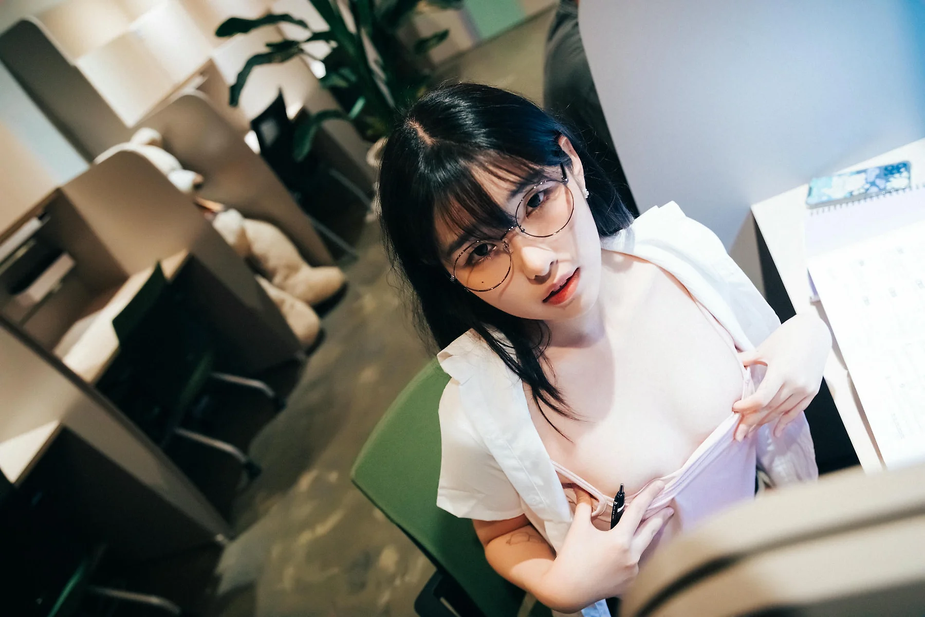 Loozy No.041 Sonson办公室诱惑写真 - 1