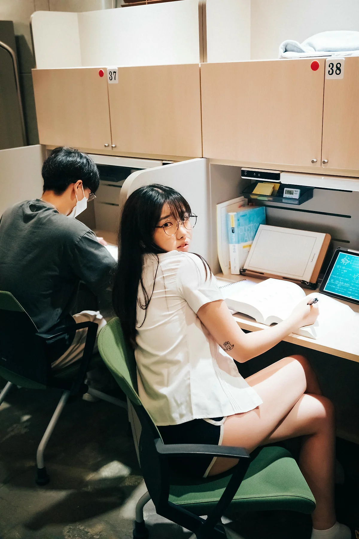 Loozy No.041 Sonson办公室诱惑写真 - 6
