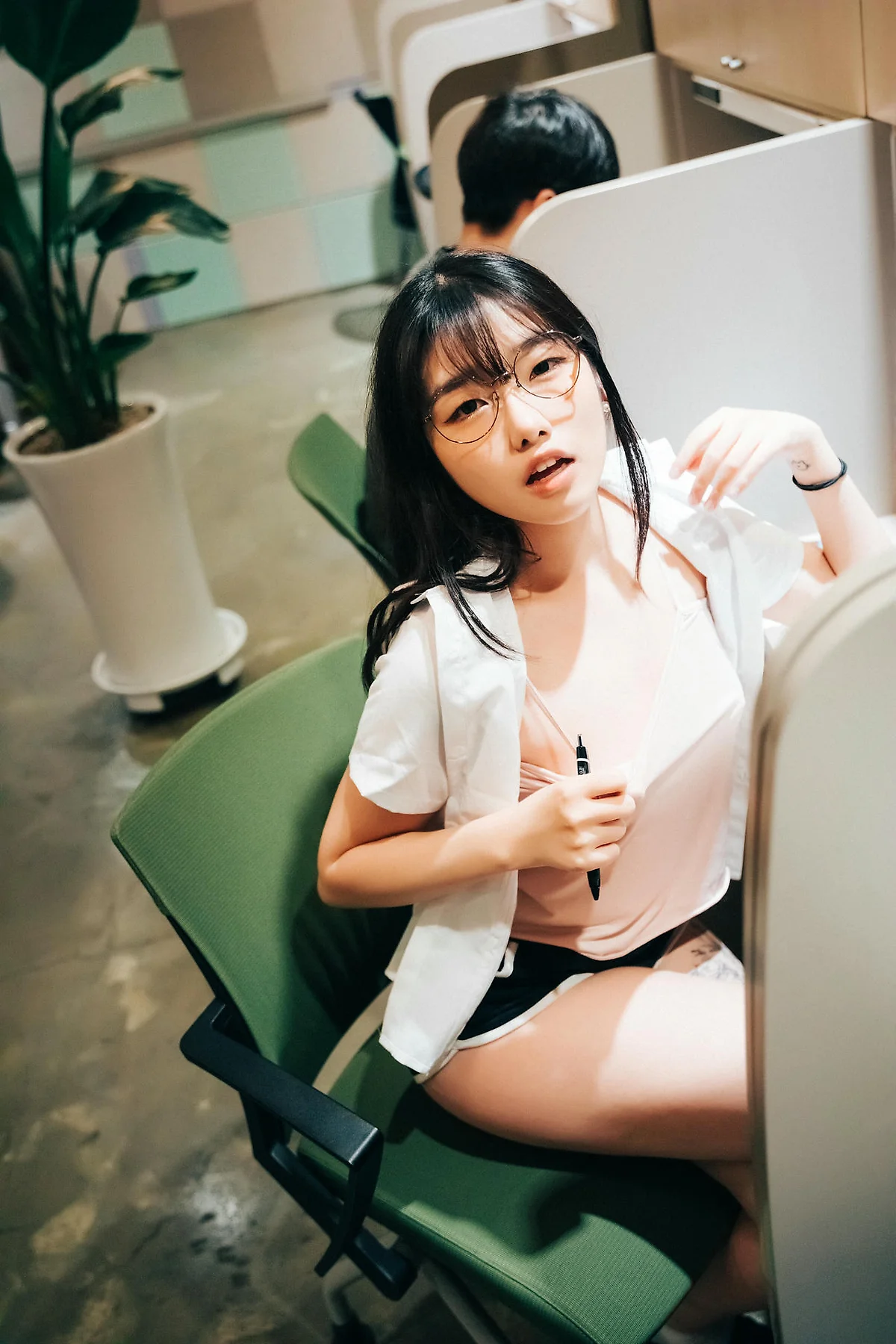 Loozy No.041 Sonson办公室诱惑写真 - 7
