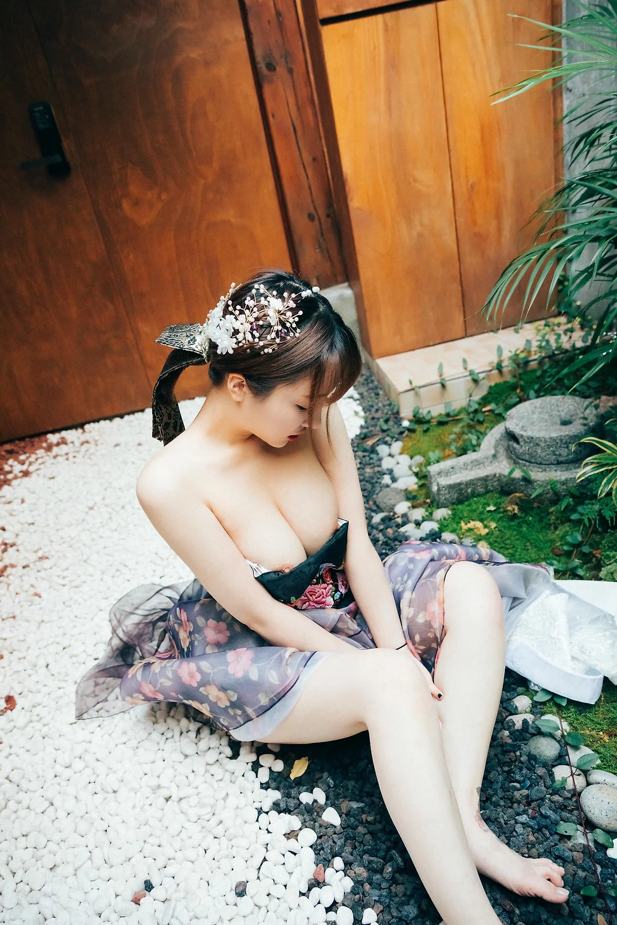 Loozy No.044 Gisheng制服翘臀诱惑 - 1