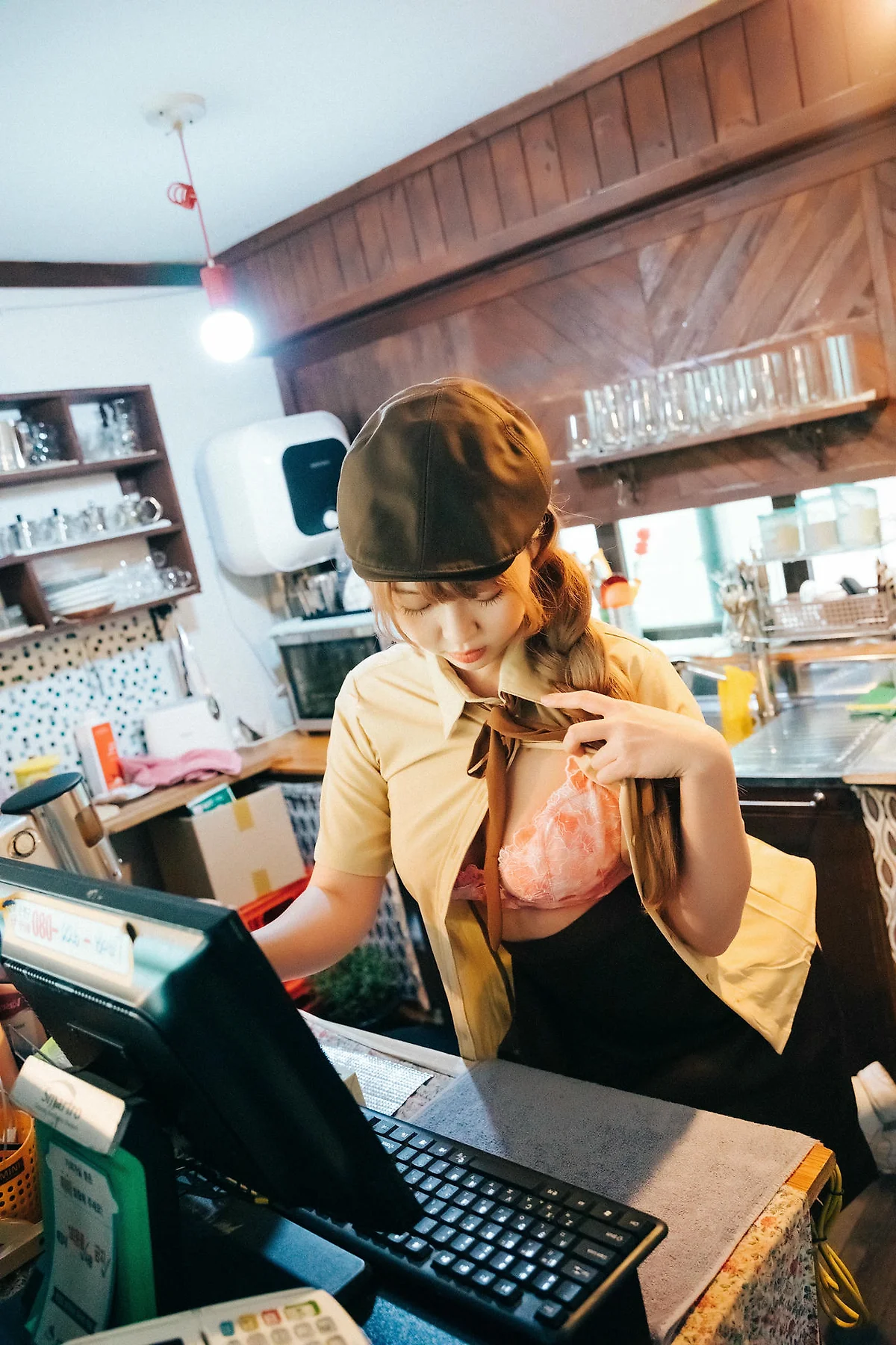 Loozy No.050 Mozzi咖啡馆美女 - 1