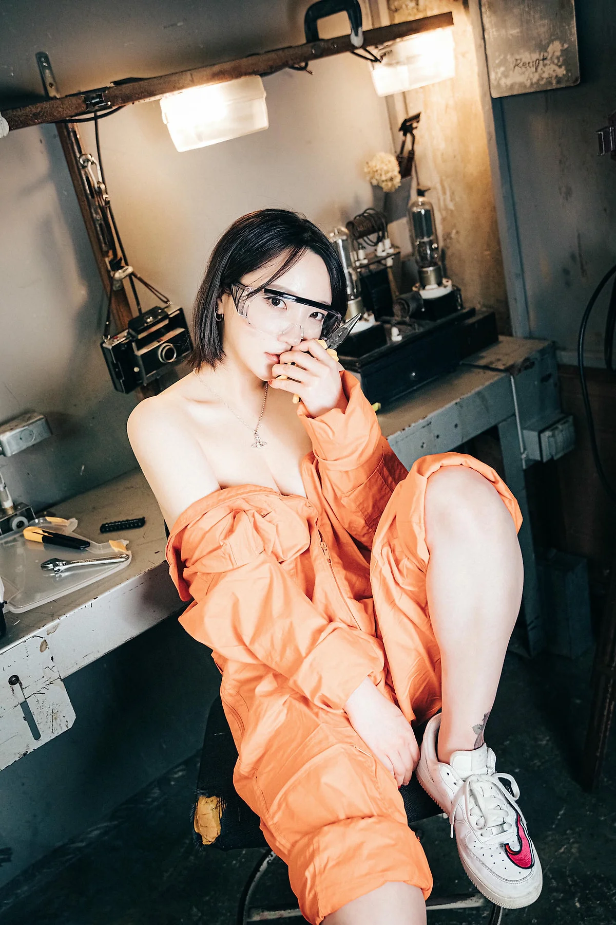 Loozy No.051 Son Ye-Eun爆乳修理工主题 - 7