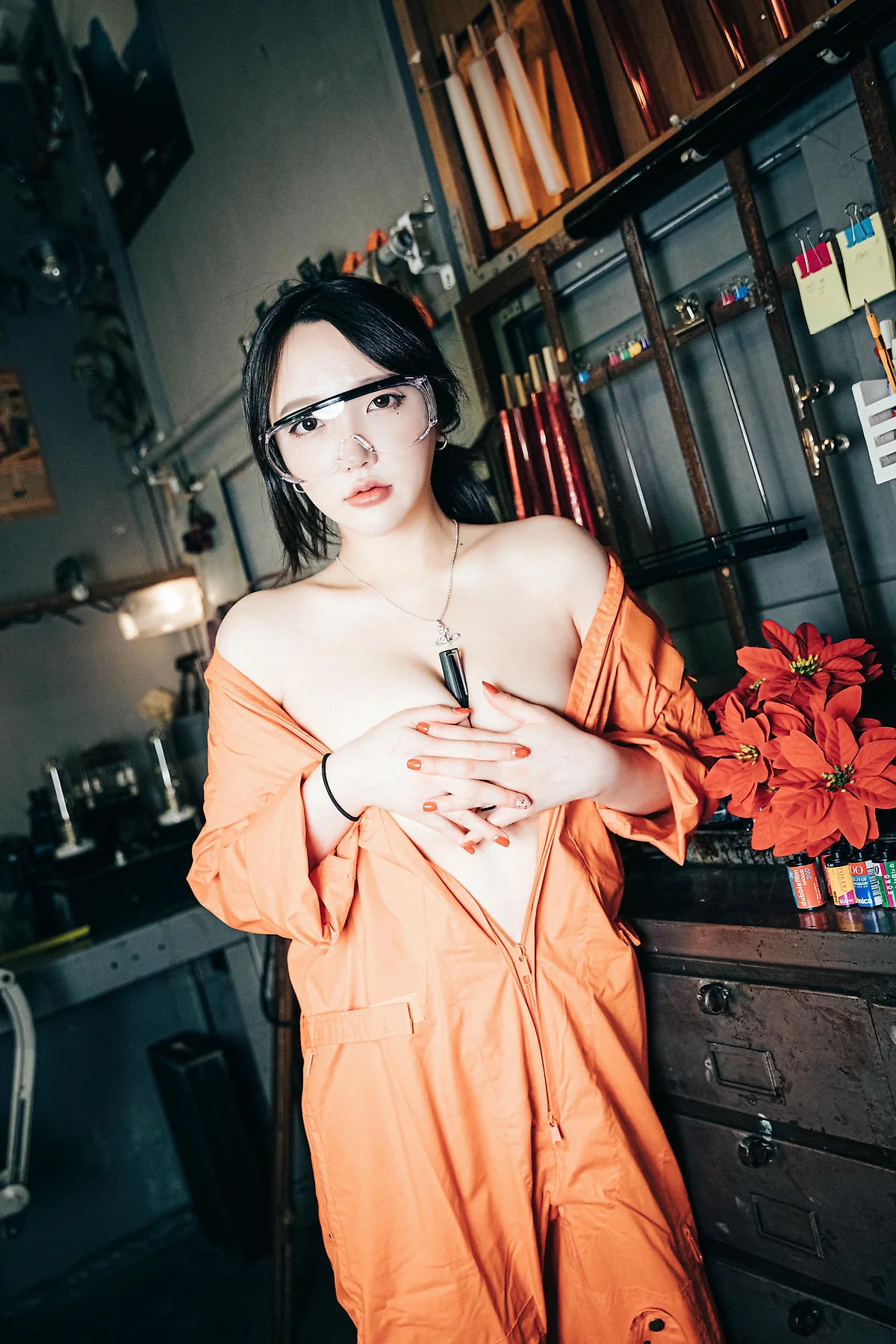 Loozy No.051 Son Ye-Eun爆乳修理工主题 - 2