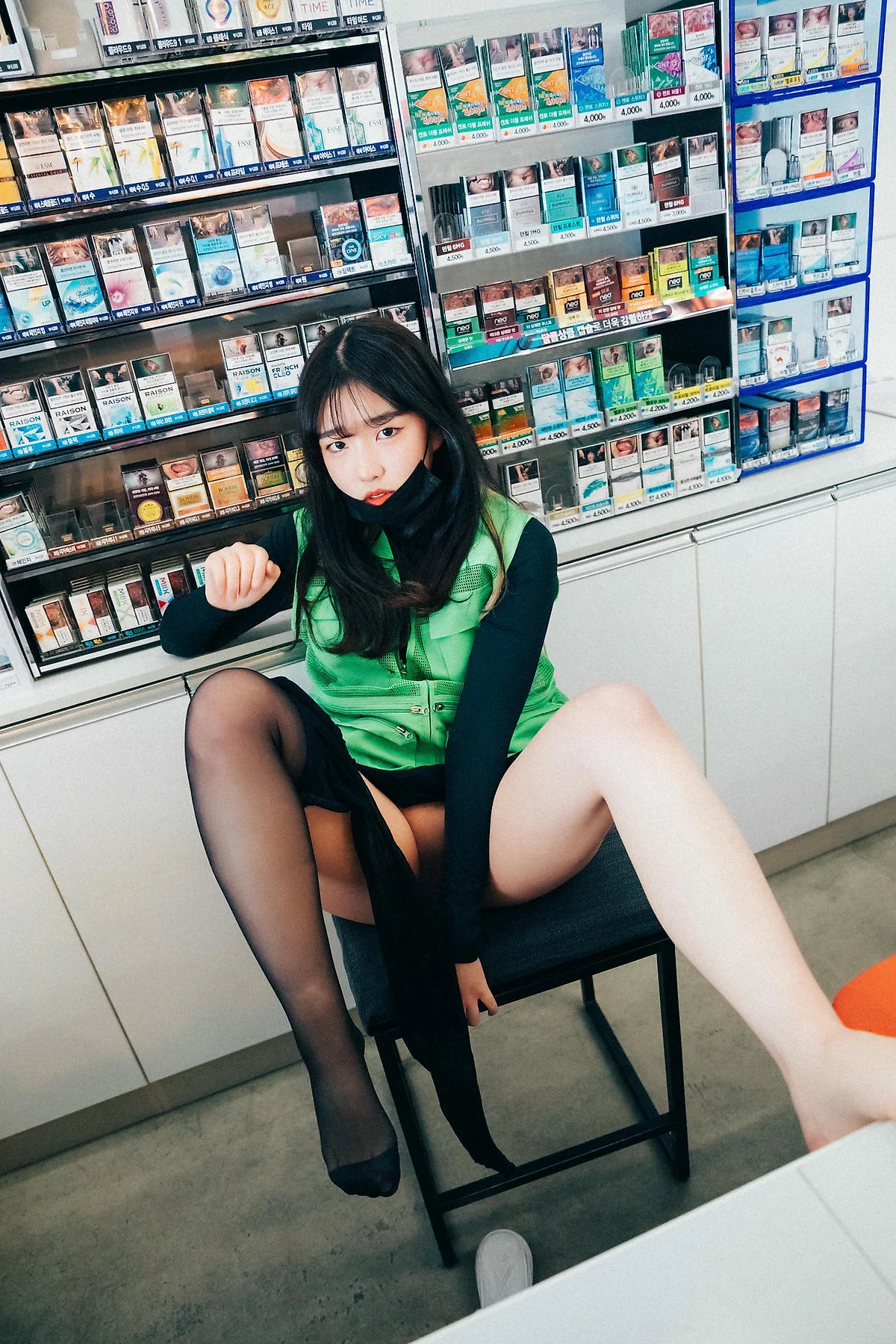 Loozy No.052 Sonson超市收银黑丝写真 - 5