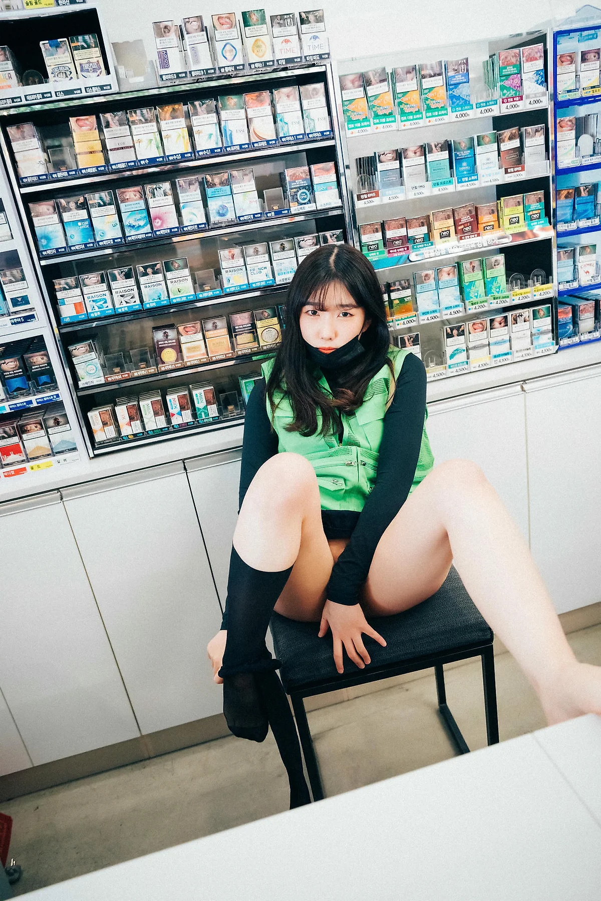 Loozy No.052 Sonson超市收银黑丝写真 - 8
