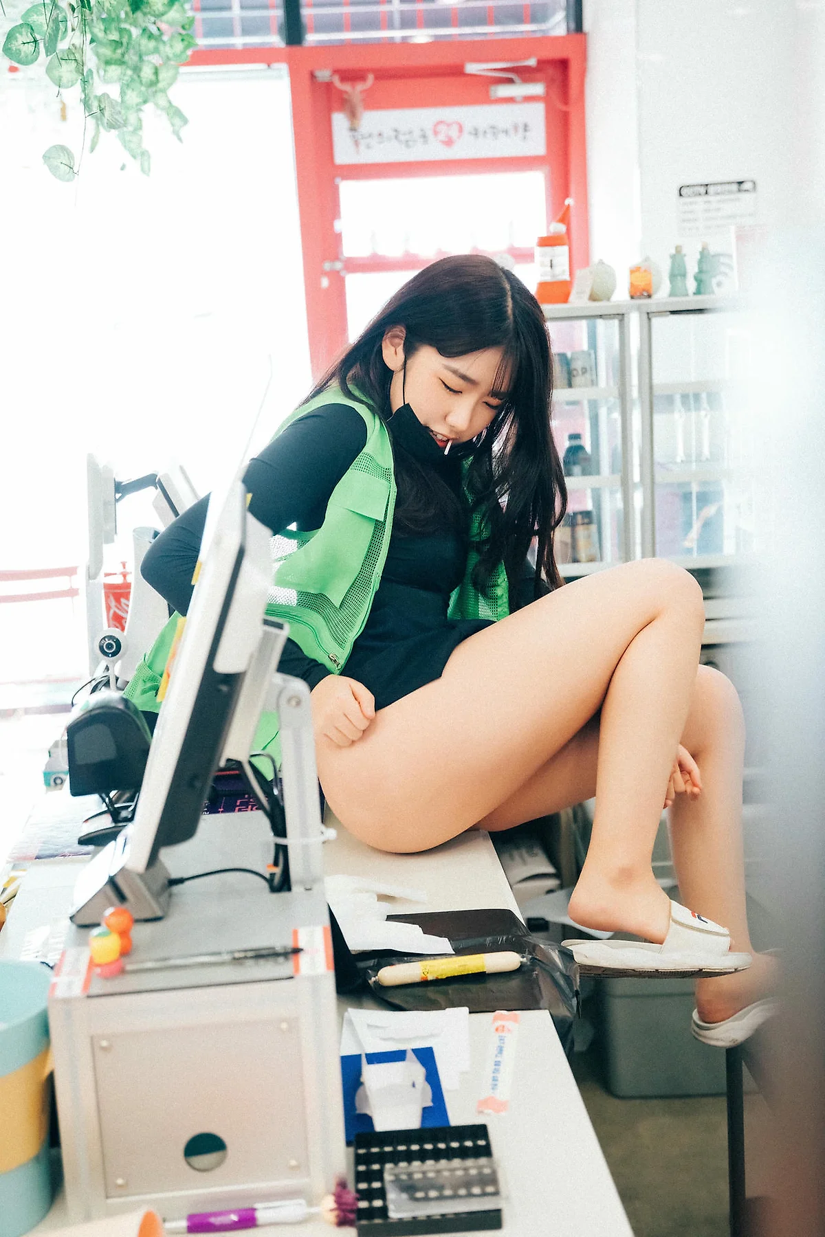 Loozy No.052 Sonson超市收银黑丝写真 - 2