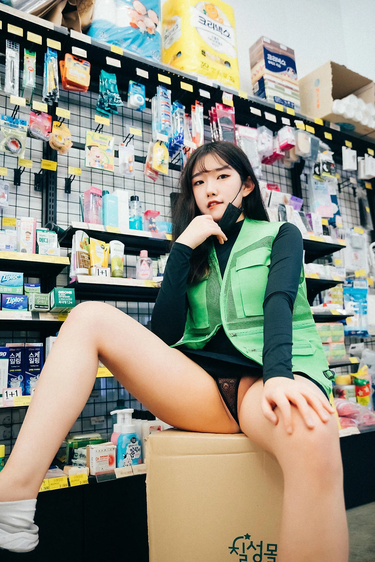 Loozy No.052 Sonson超市收银黑丝写真 - 2