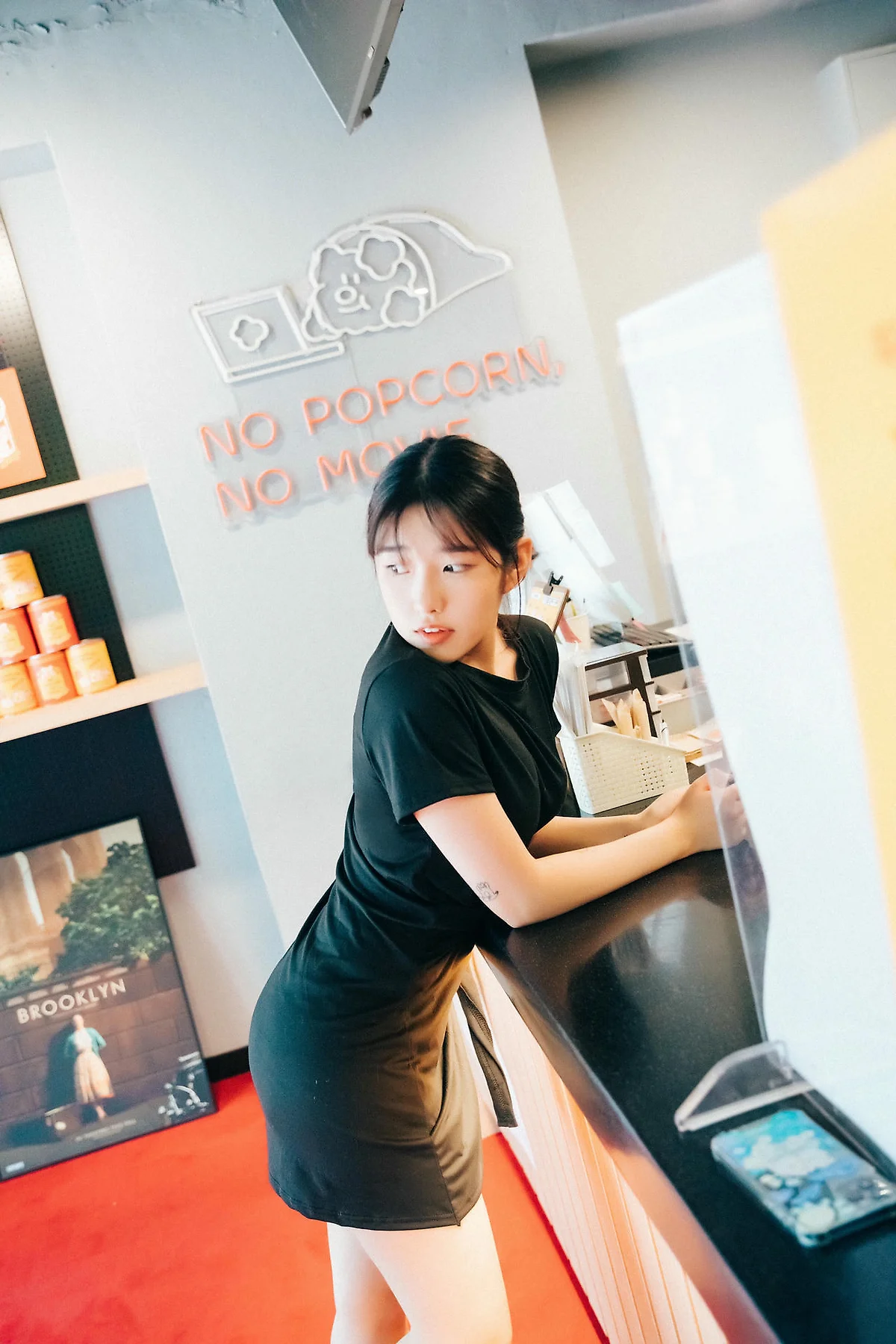 Loozy No.054 Sonson性感短裙影院主题 - 4
