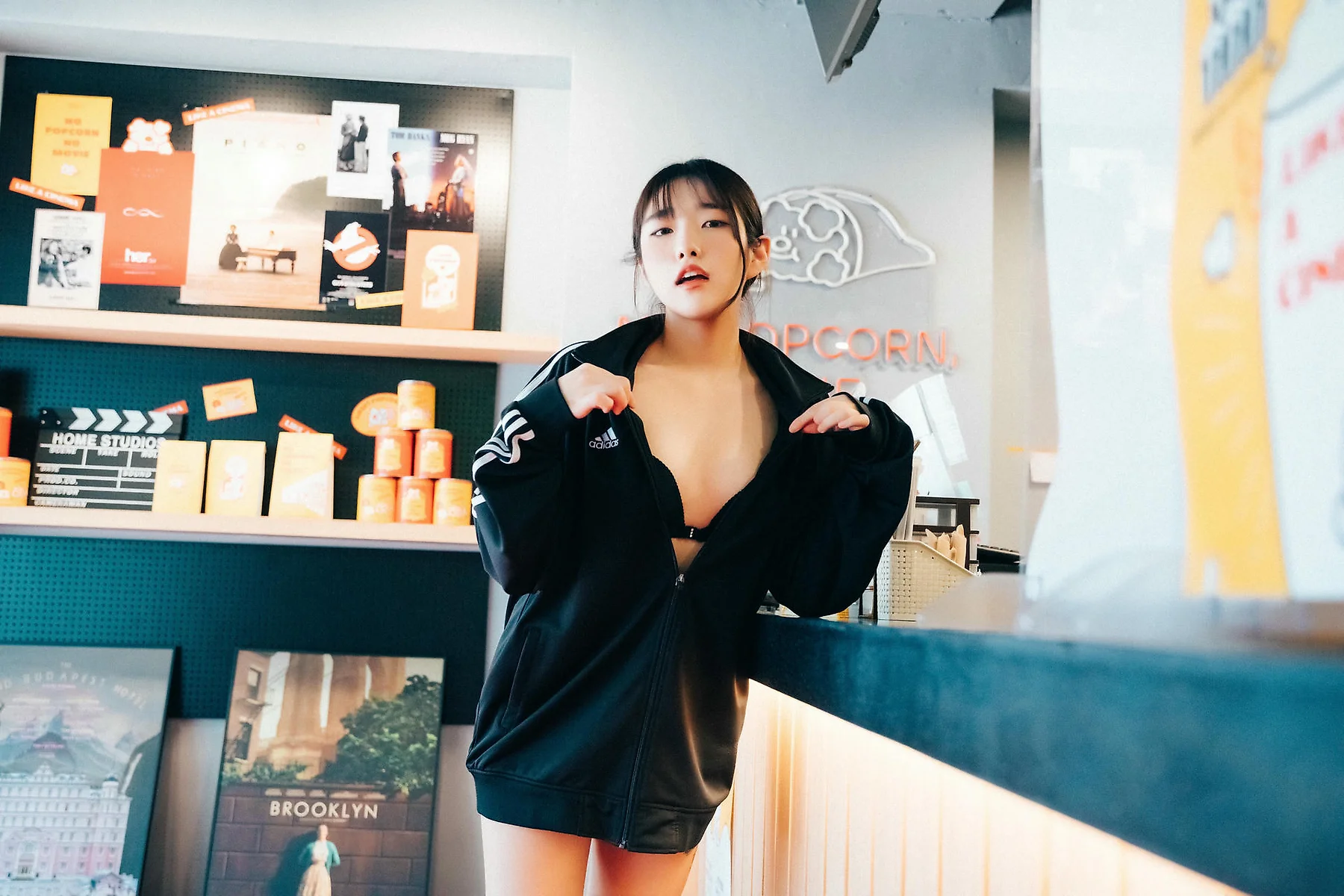 Loozy No.054 Sonson性感短裙影院主题 - 6