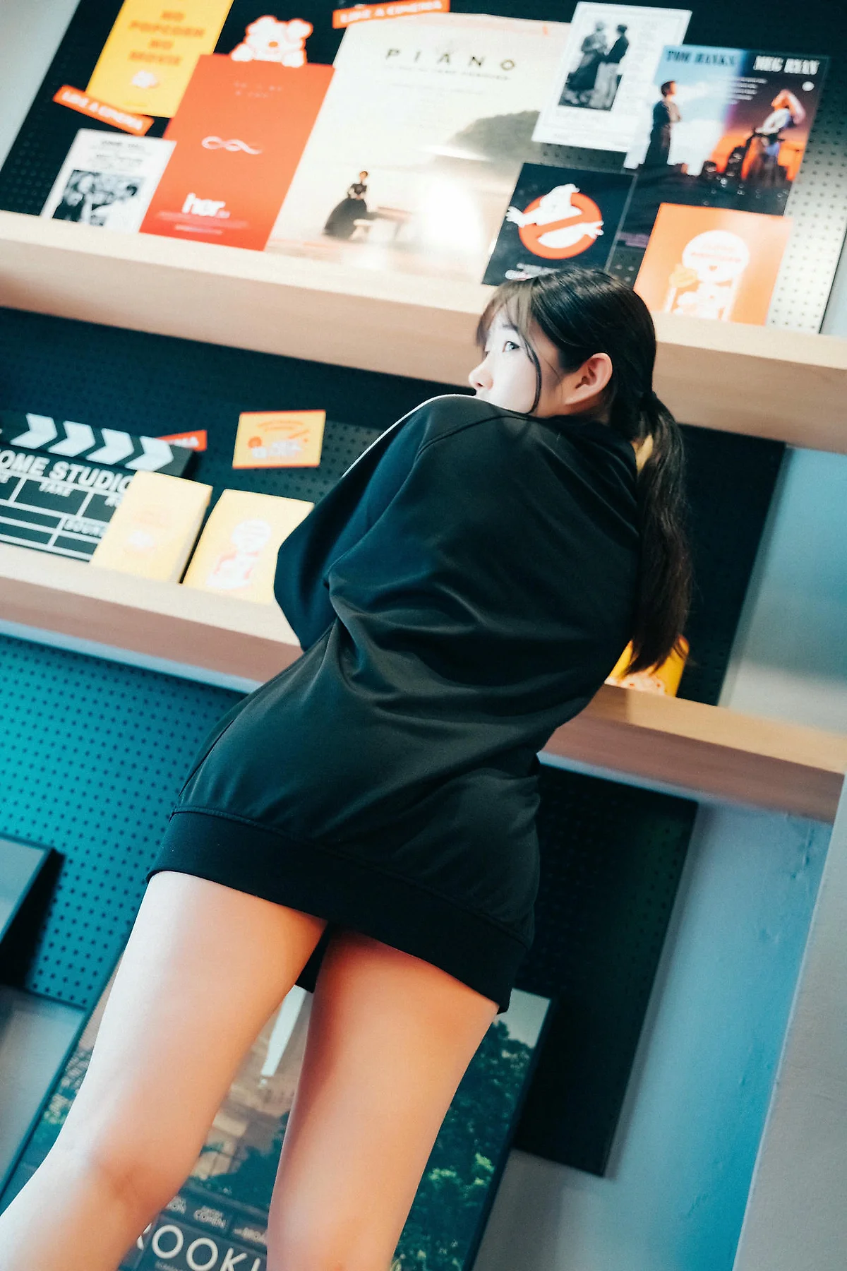 Loozy No.054 Sonson性感短裙影院主题 - 2