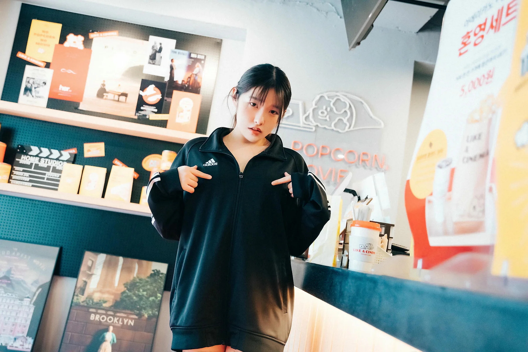 Loozy No.054 Sonson性感短裙影院主题 - 9