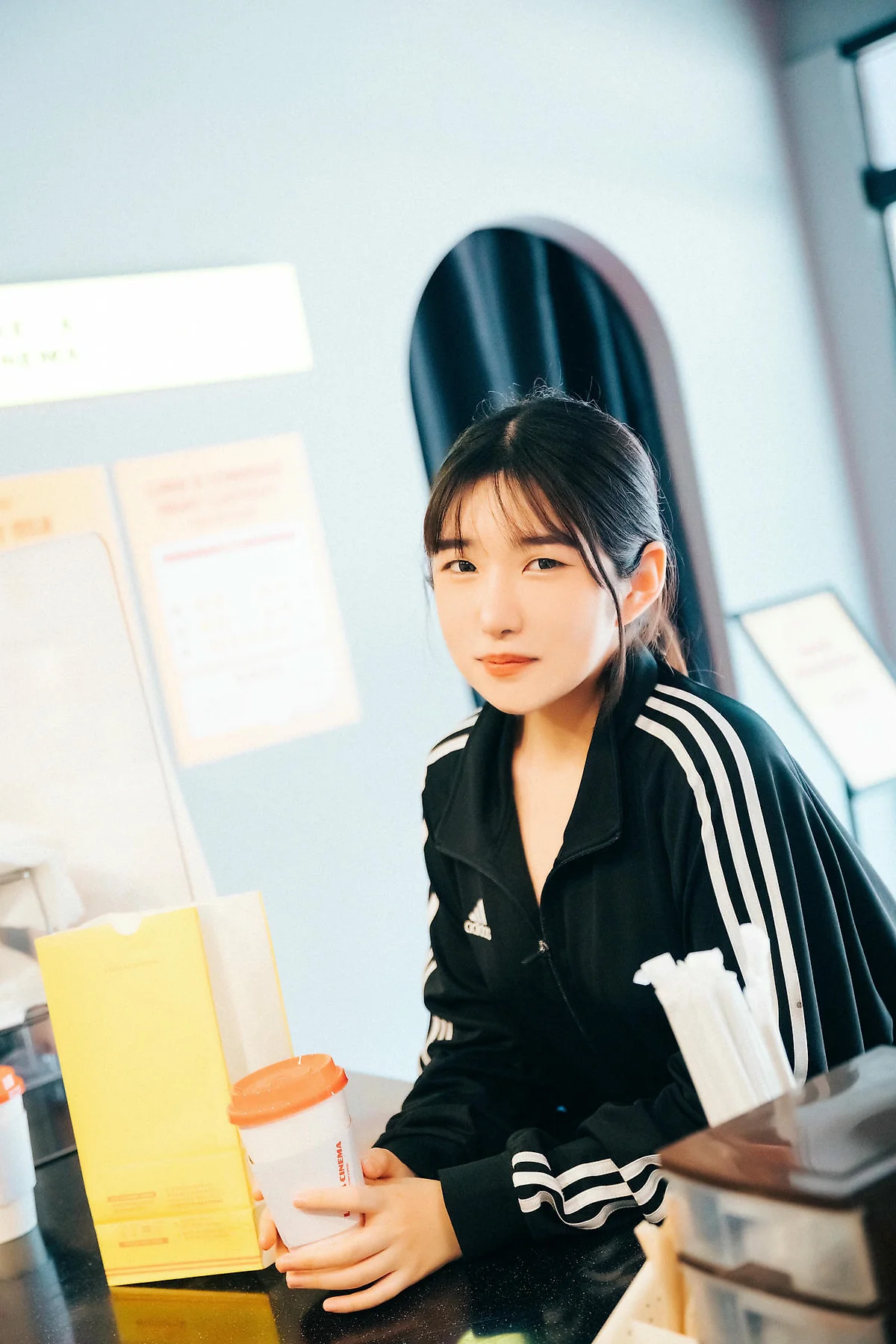 Loozy No.054 Sonson性感短裙影院主题 - 10