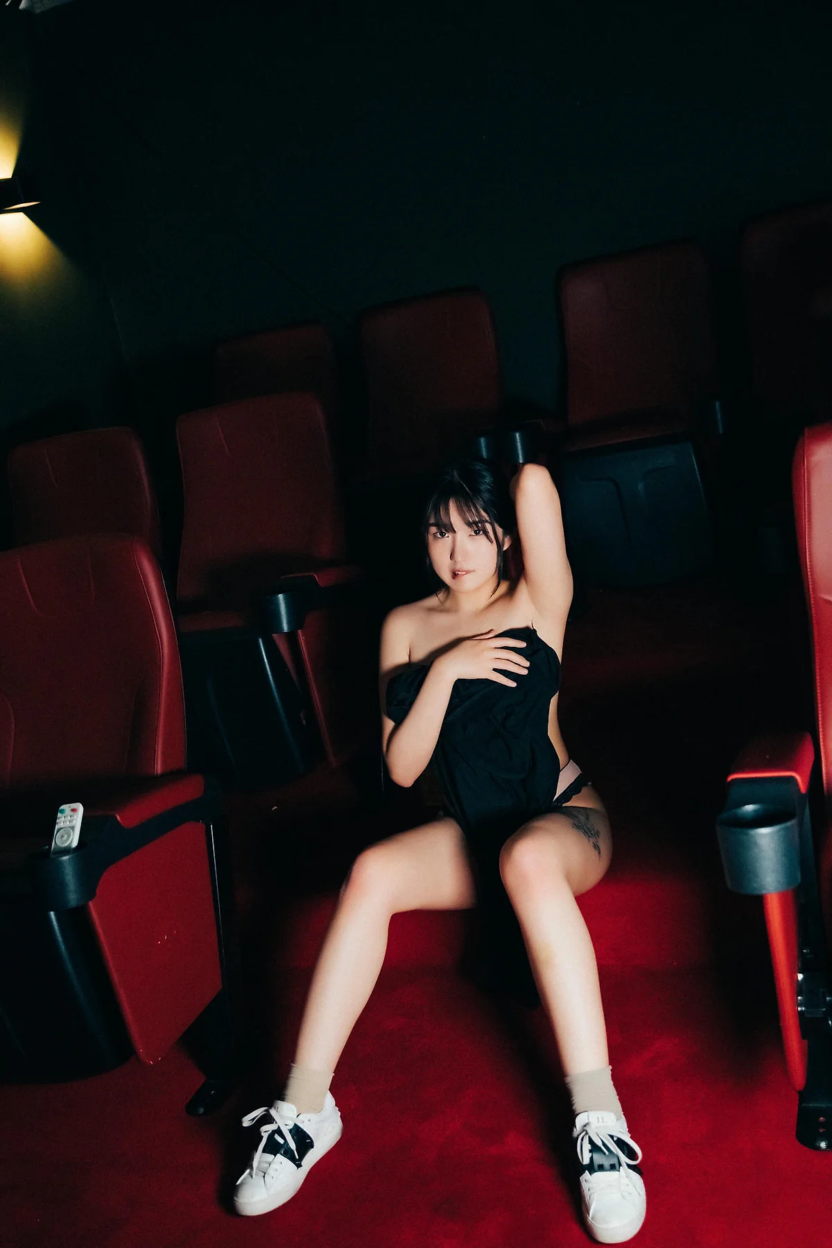 Loozy No.054 Sonson性感短裙影院主题 - 8