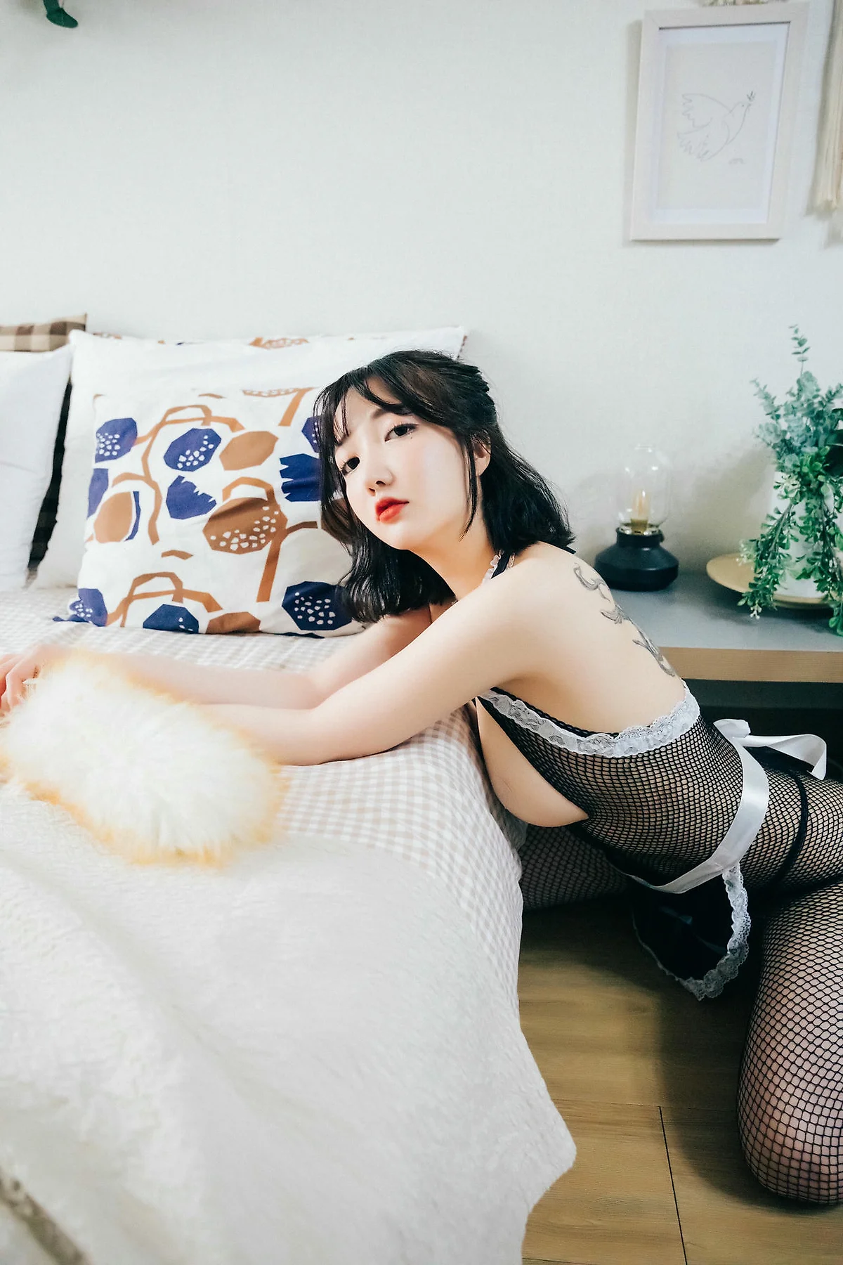 Loozy No.056 Ye Eun 网袜女仆制服 - 3