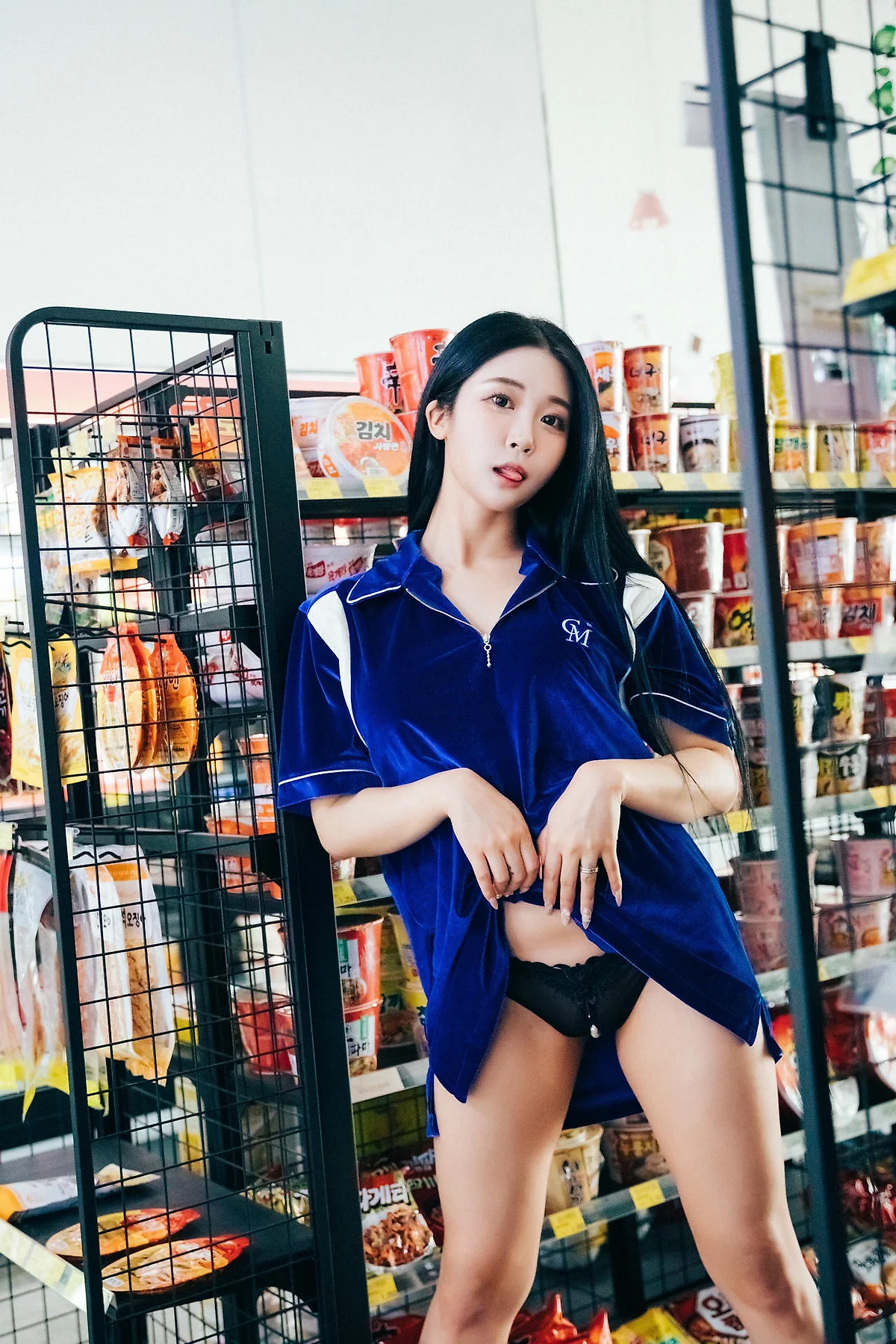 Loozy No.061 Bomi超市长发美女 - 3