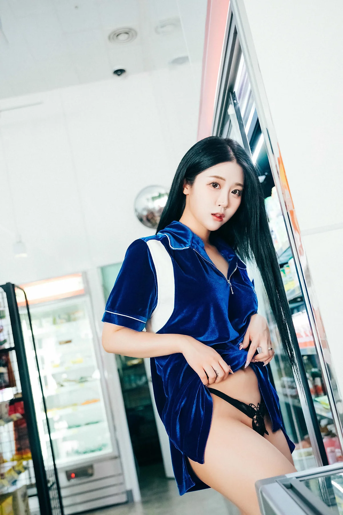 Loozy No.061 Bomi超市长发美女 - 4