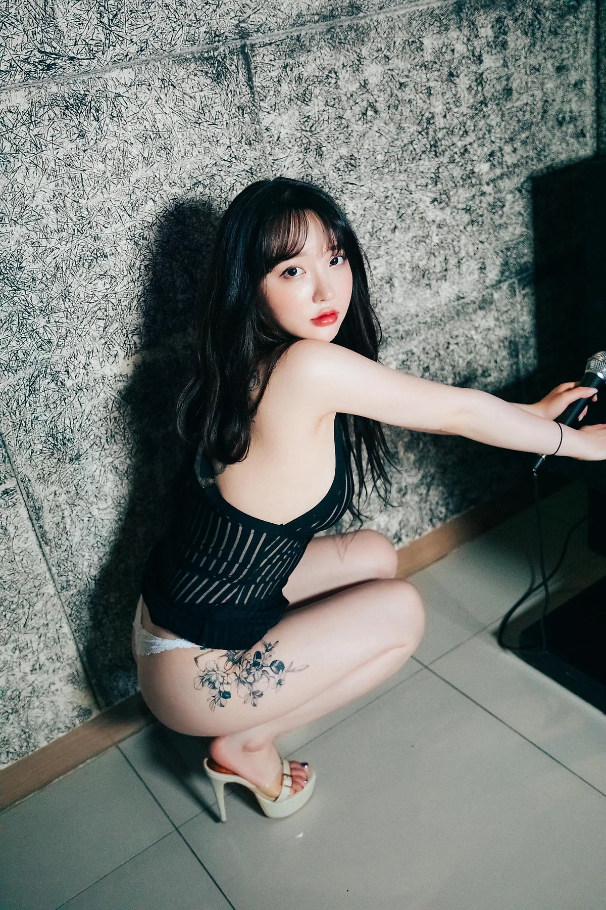Loozy No.063 Ye Eun黑丝背心蕾丝内裤 - 6