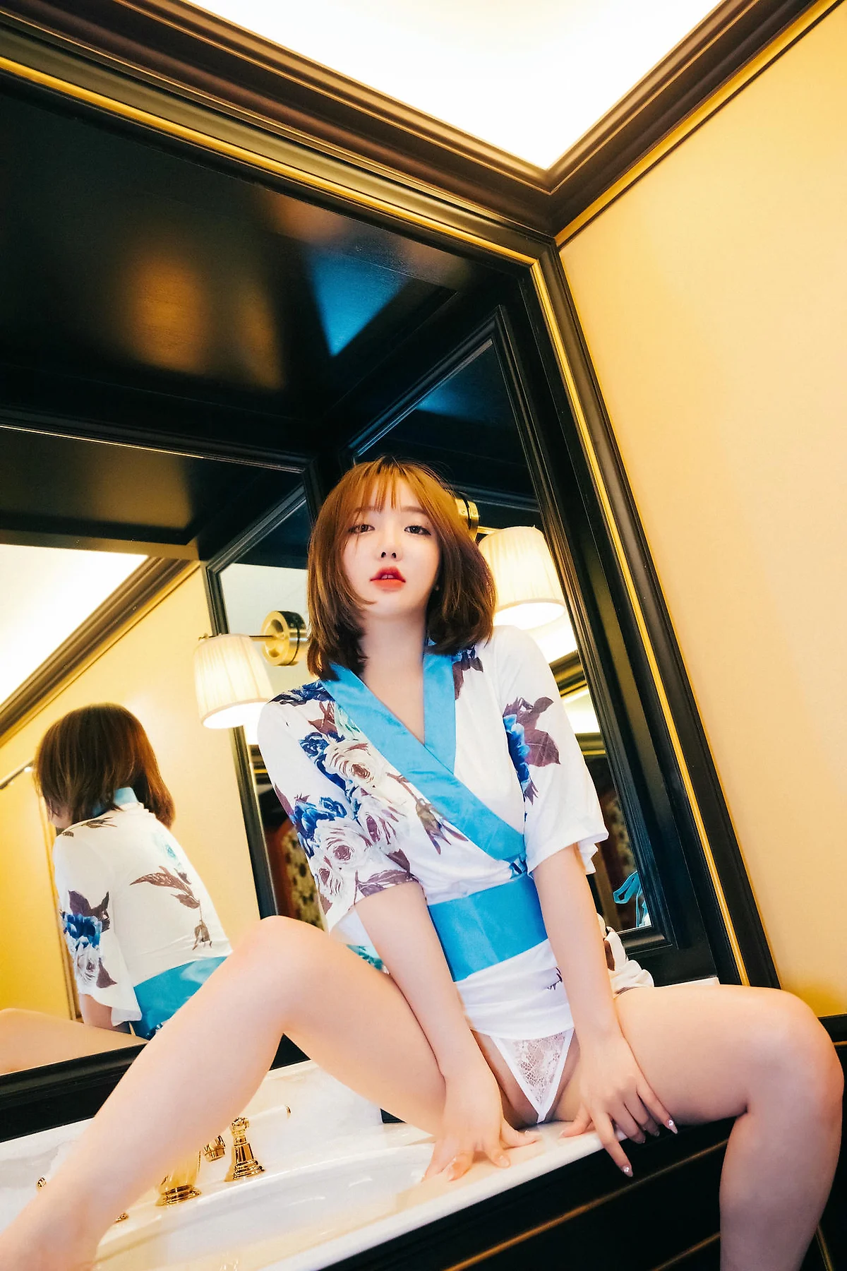 Loozy No.064 Ye Eun红色丝绸睡衣 - 1