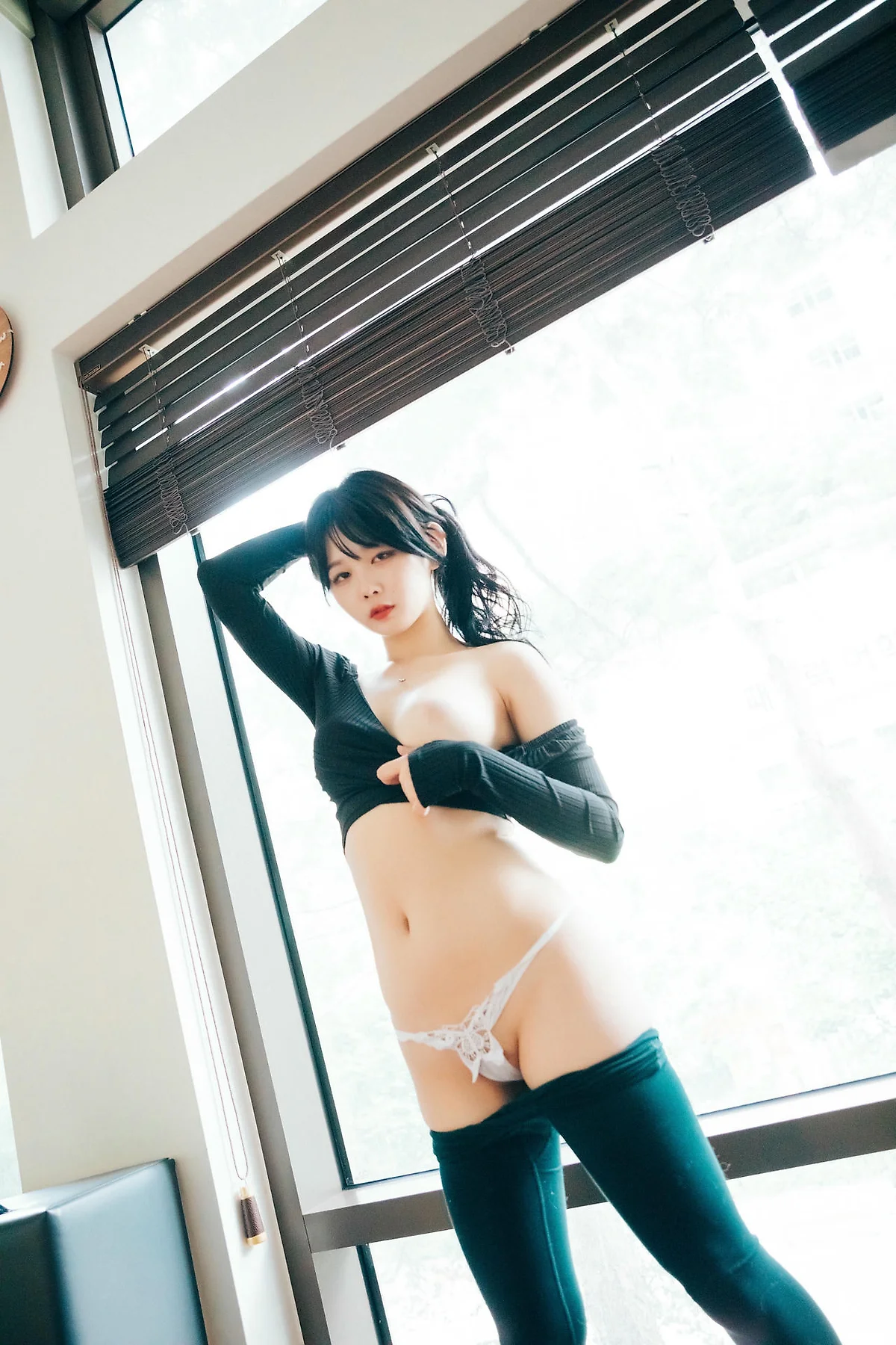 Loozy No.065 Zia香肩爆乳翘臀 - 2