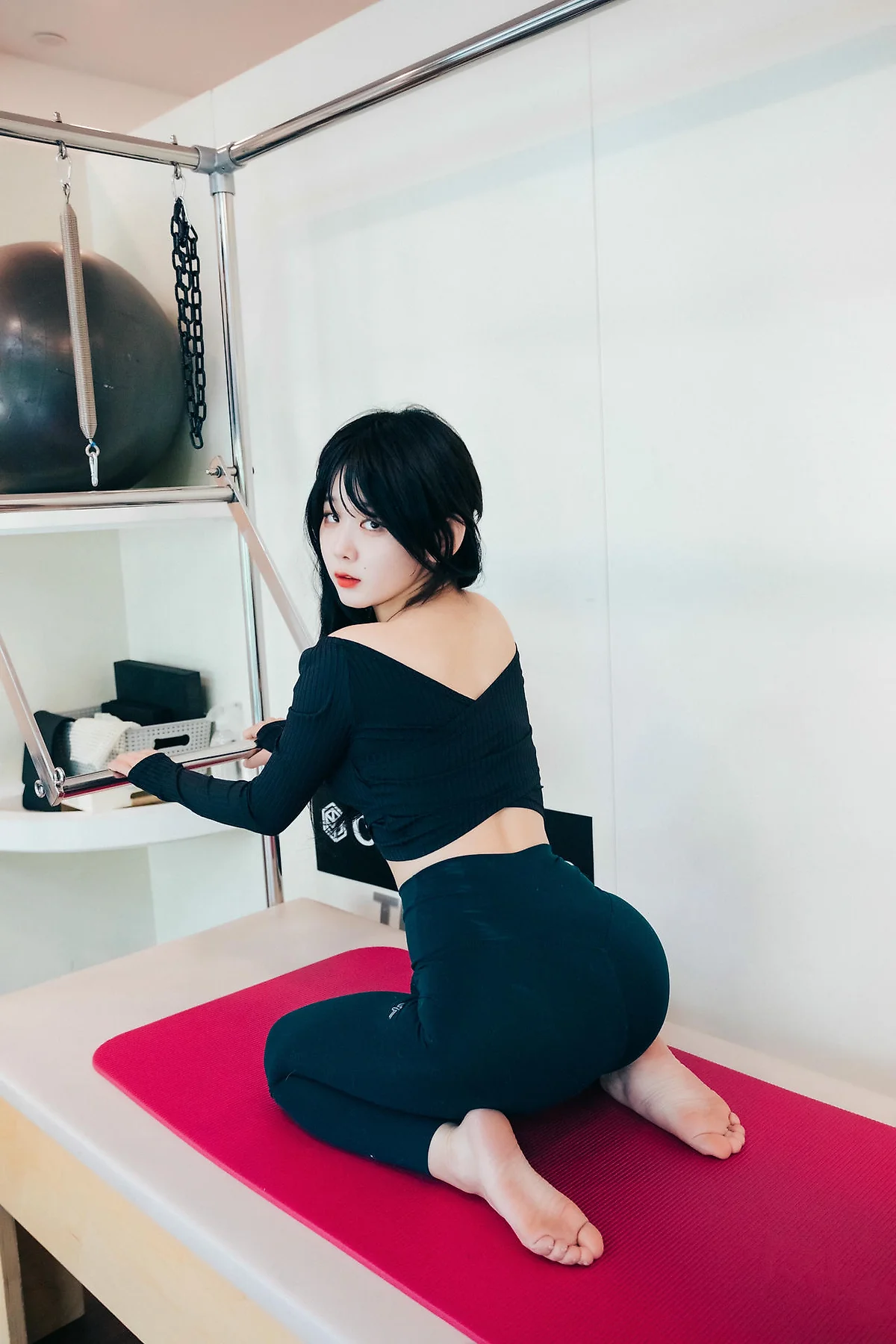 Loozy No.065 Zia香肩爆乳翘臀 - 8