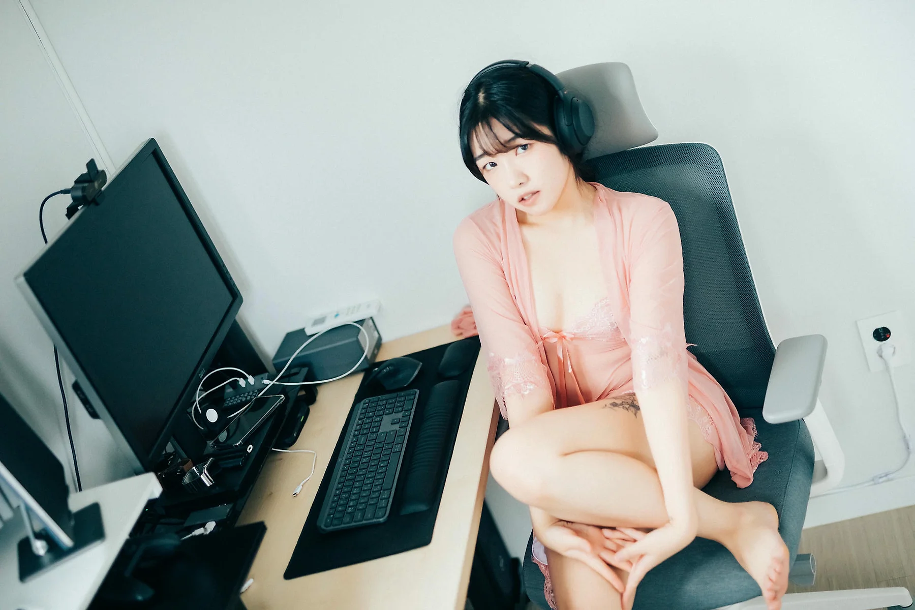 Loozy No.066 SonSon少女湿身白丝 - 2