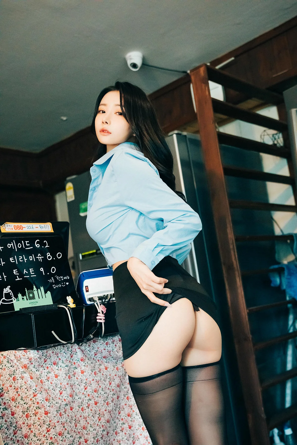 Loozy No.069 Yeonyu美臀黑丝短裙 - 5