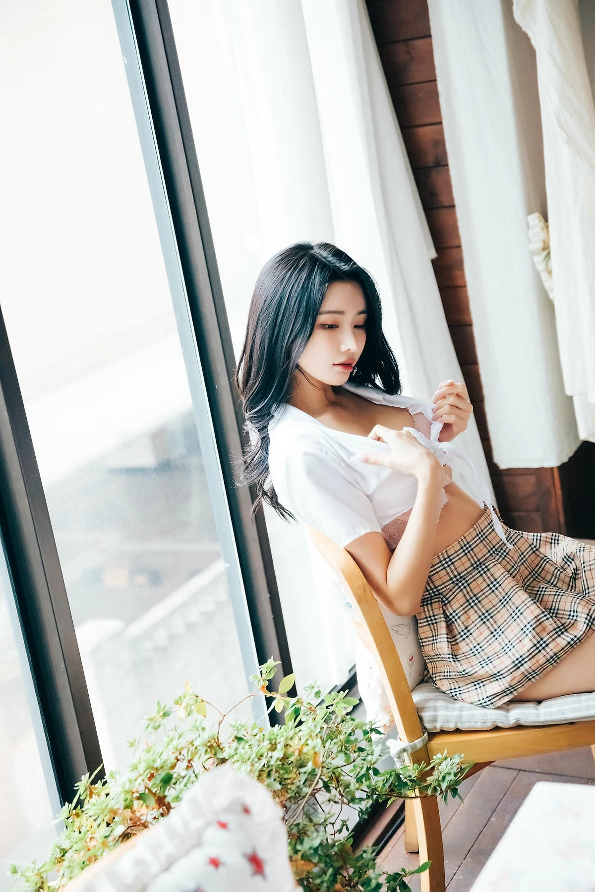 Loozy No.069 Yeonyu美臀黑丝短裙 - 6