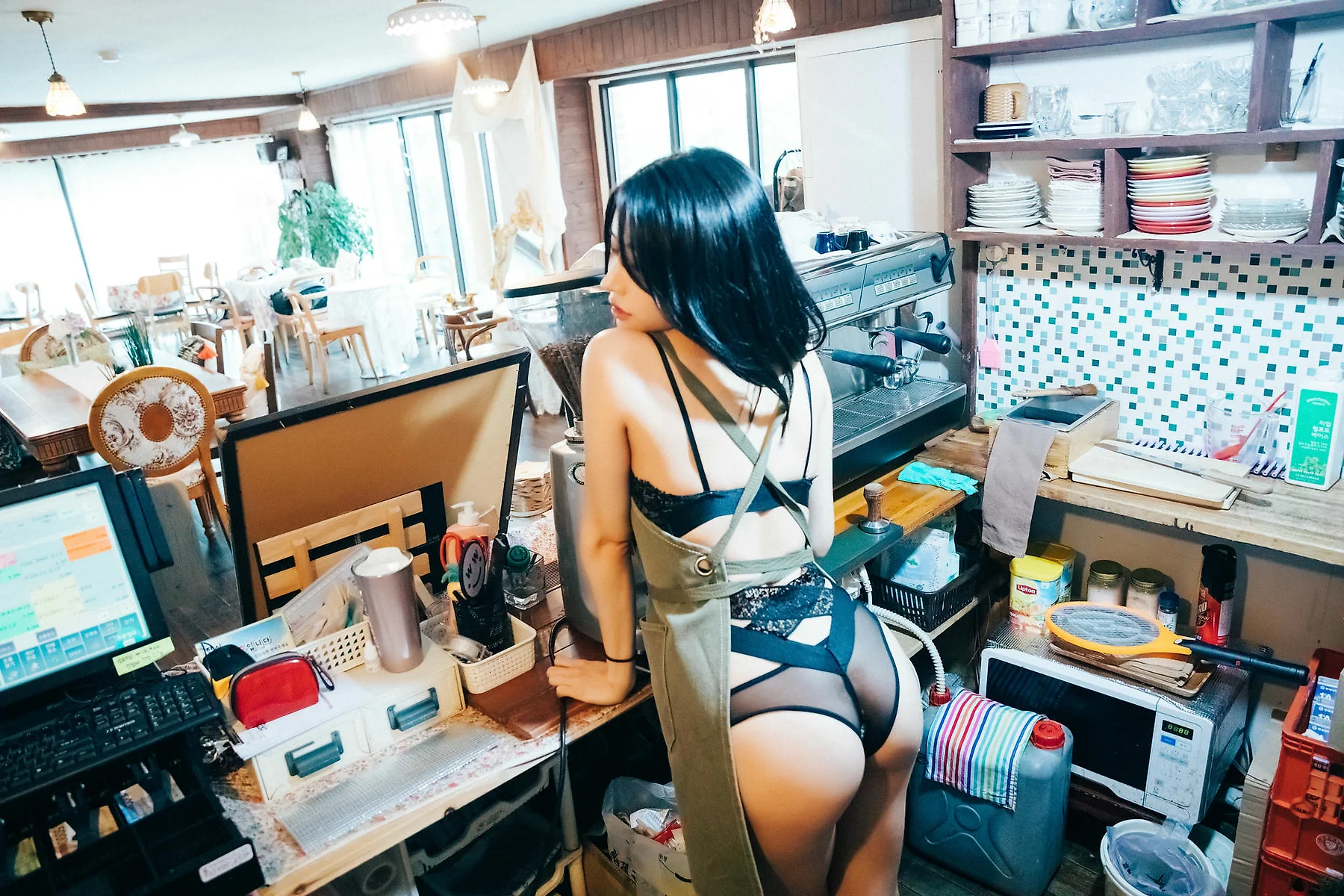 Loozy No.069 Yeonyu美臀黑丝短裙 - 4