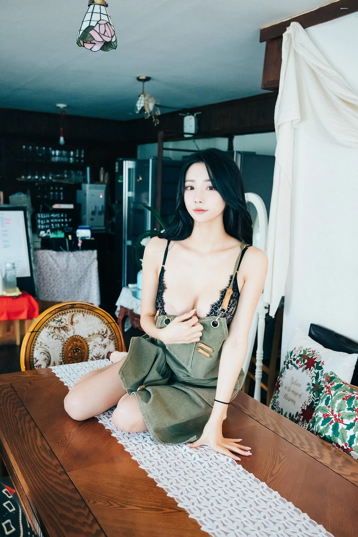 Loozy No.069 Yeonyu美臀黑丝短裙 - 4