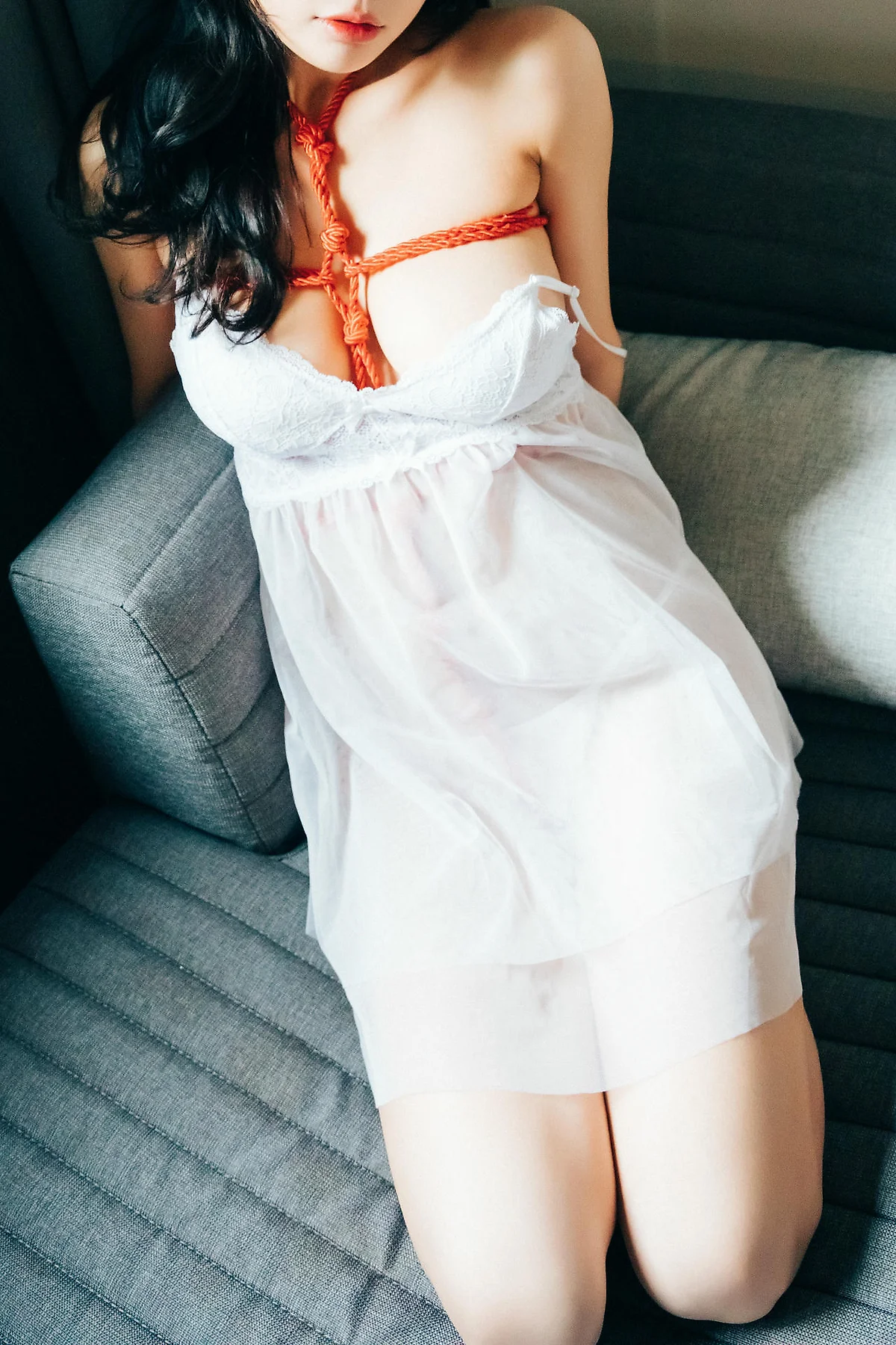 Loozy No.074 YeonYu爆乳白色美裙 - 5