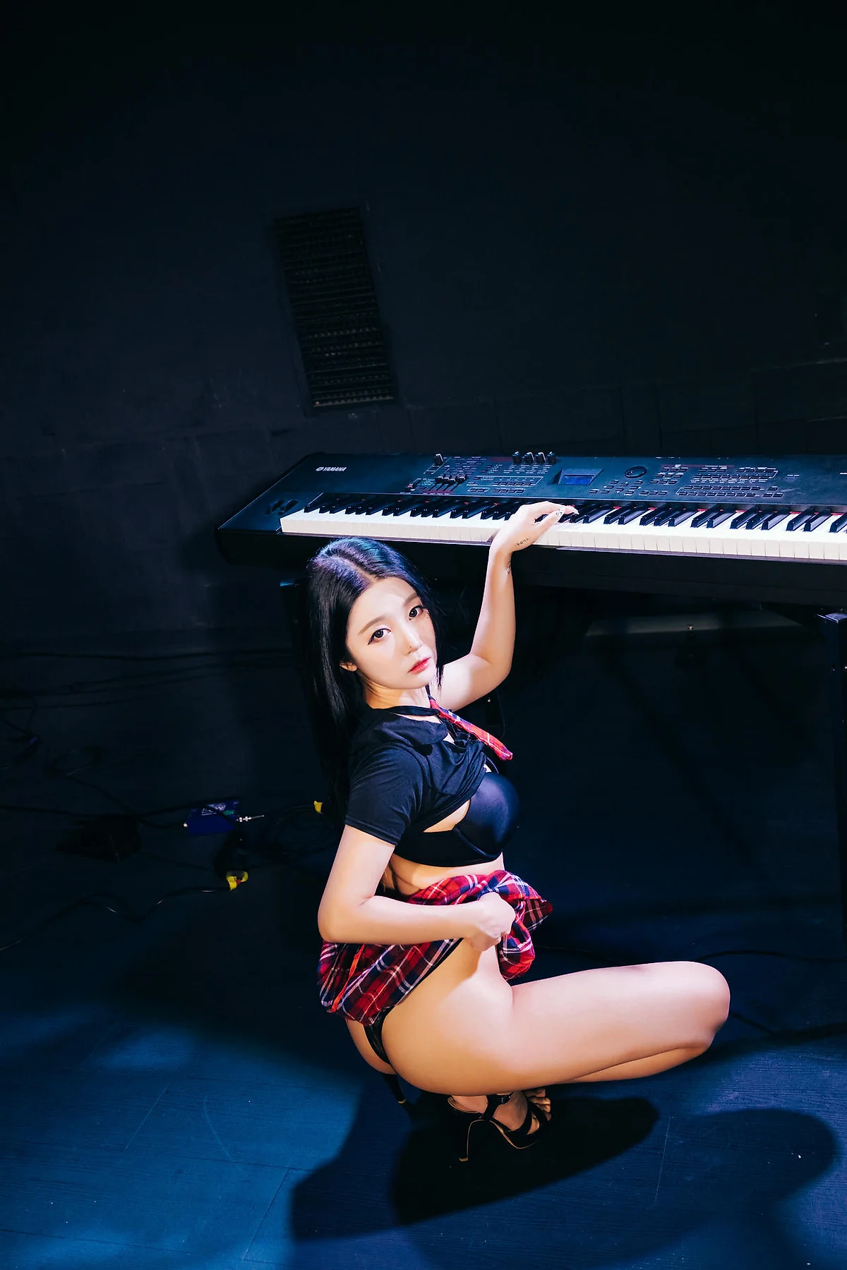 Loozy No.075 Bomi舞台写真翘臀 - 9