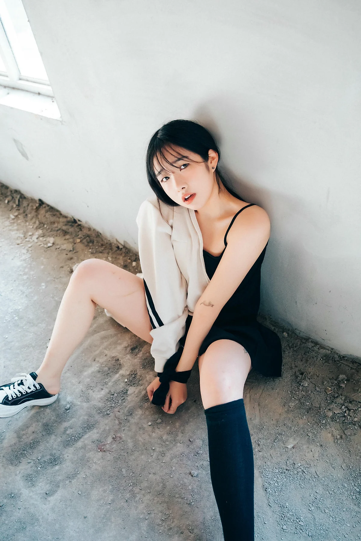 Loozy No.078 SonSon天台少女 - 2