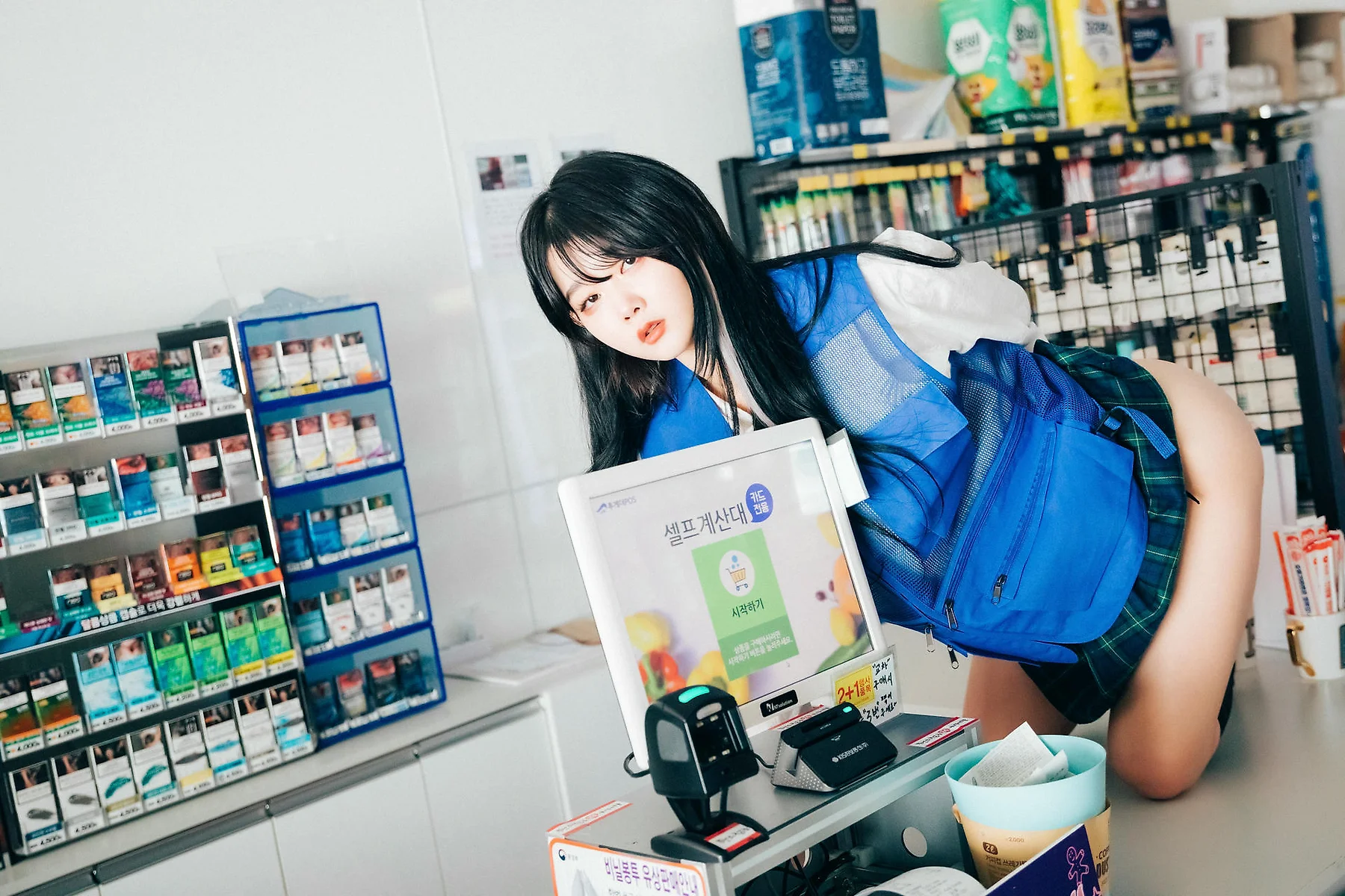 Loozy No.083  Zia便利店少女诱惑1 - 5