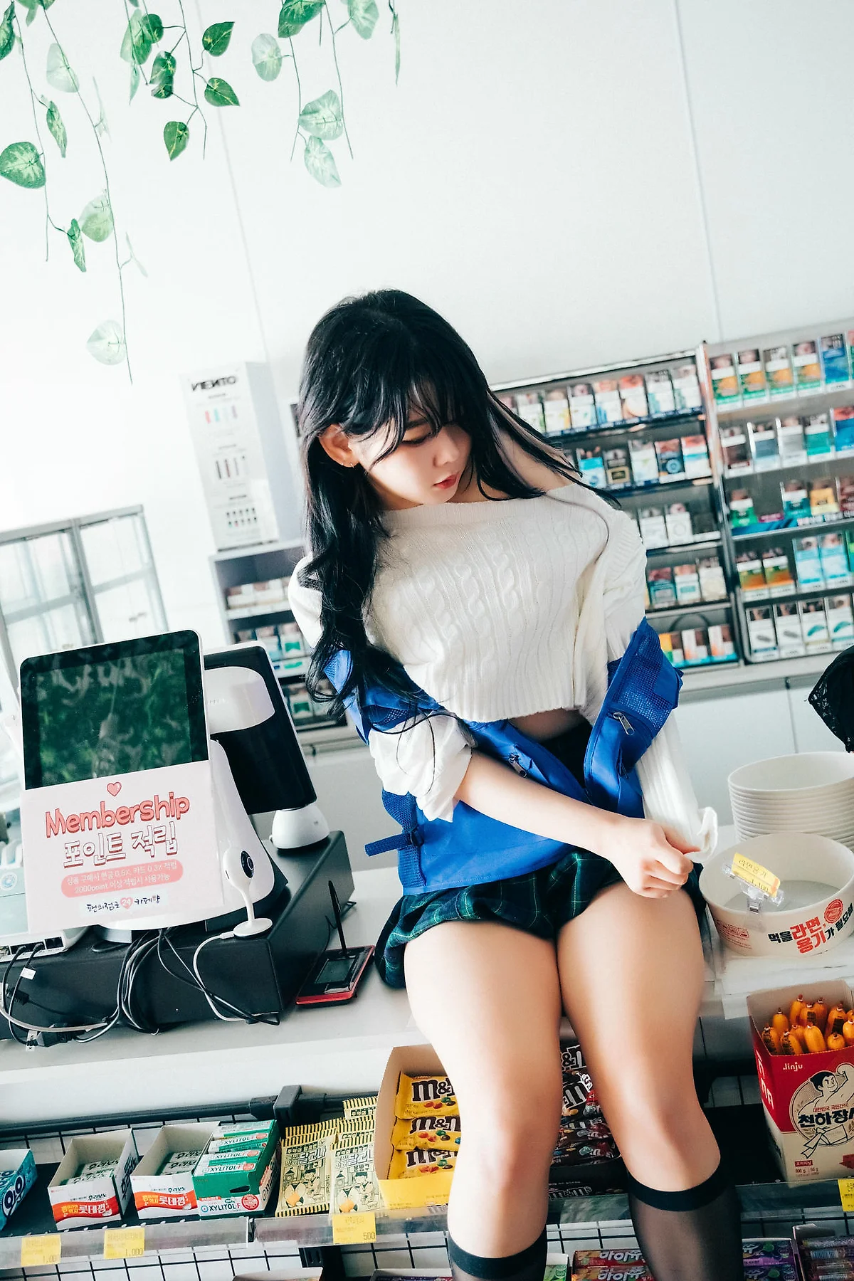 Loozy No.083 Zia便利店少女诱惑1 - 10