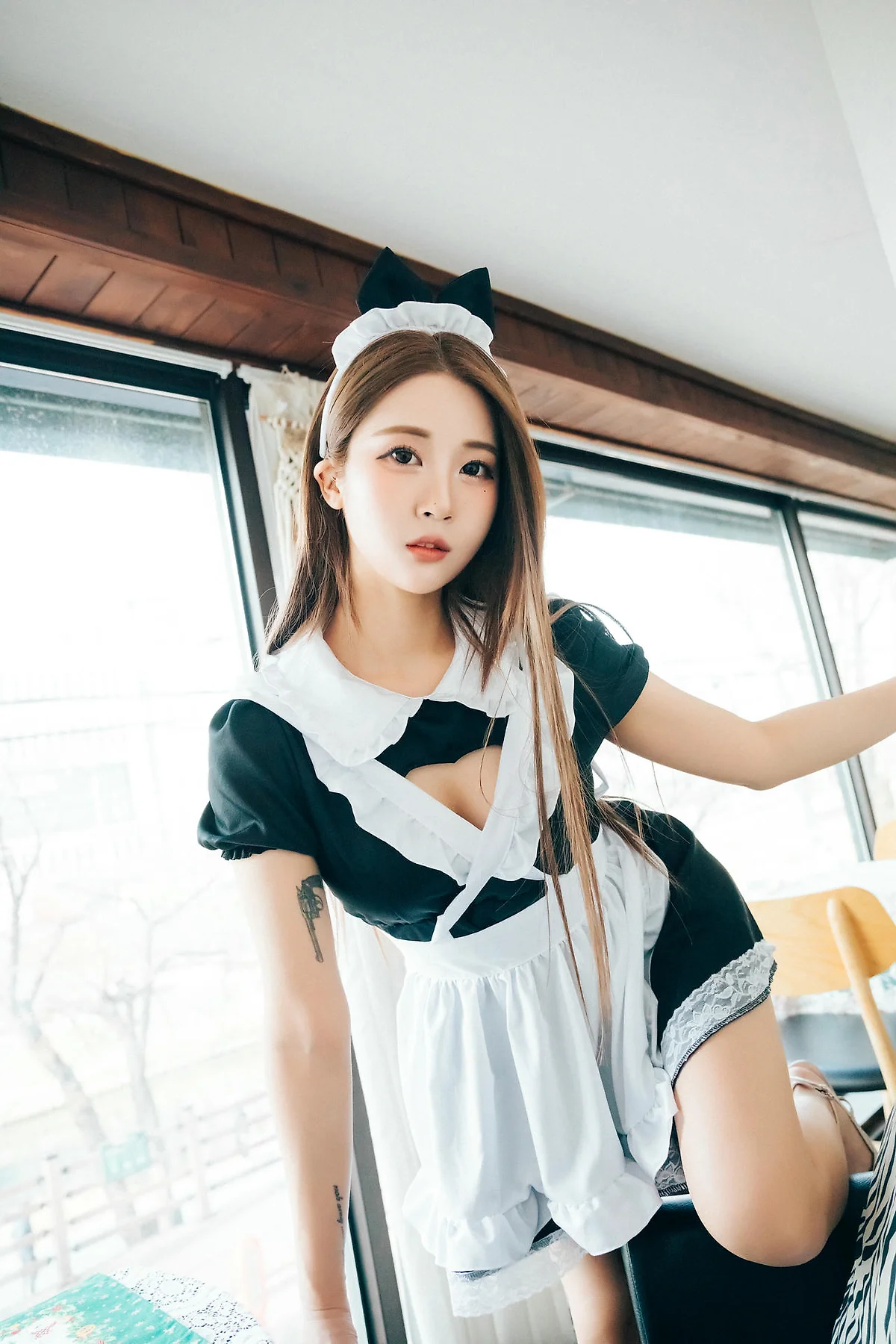 Loozy No.088 Bomi爆乳女仆写真 - 1