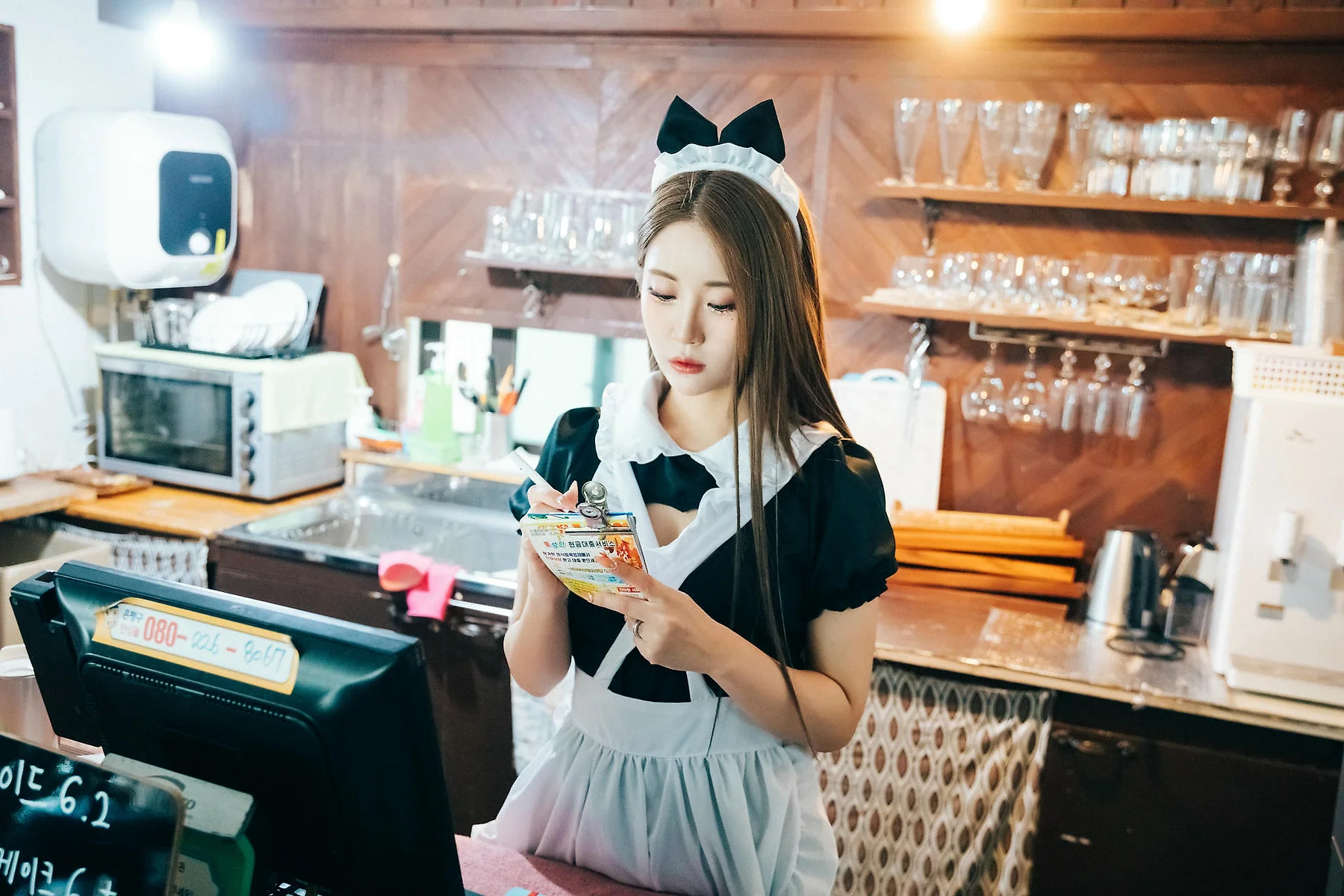 Loozy No.088 Bomi爆乳女仆写真 - 1