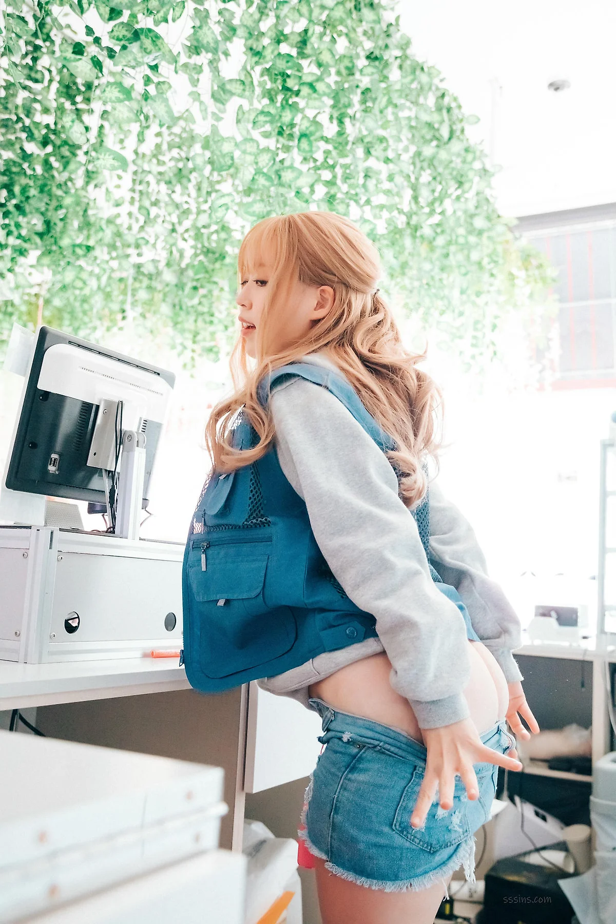 Loozy No.089  Mozzi便利店店员写真 - 1