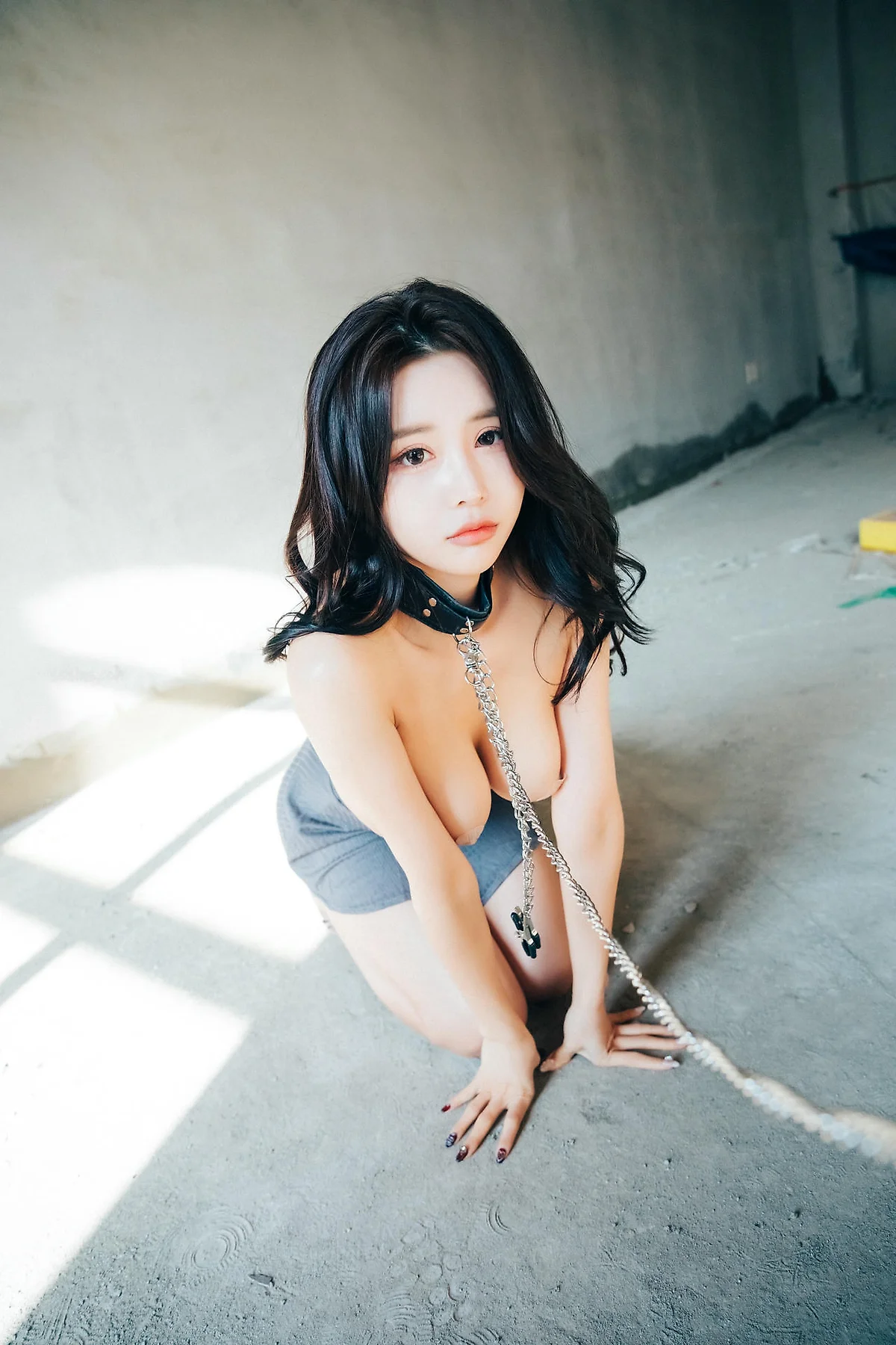 Loozy No.090 YeonYu爆乳车模写真 - 2