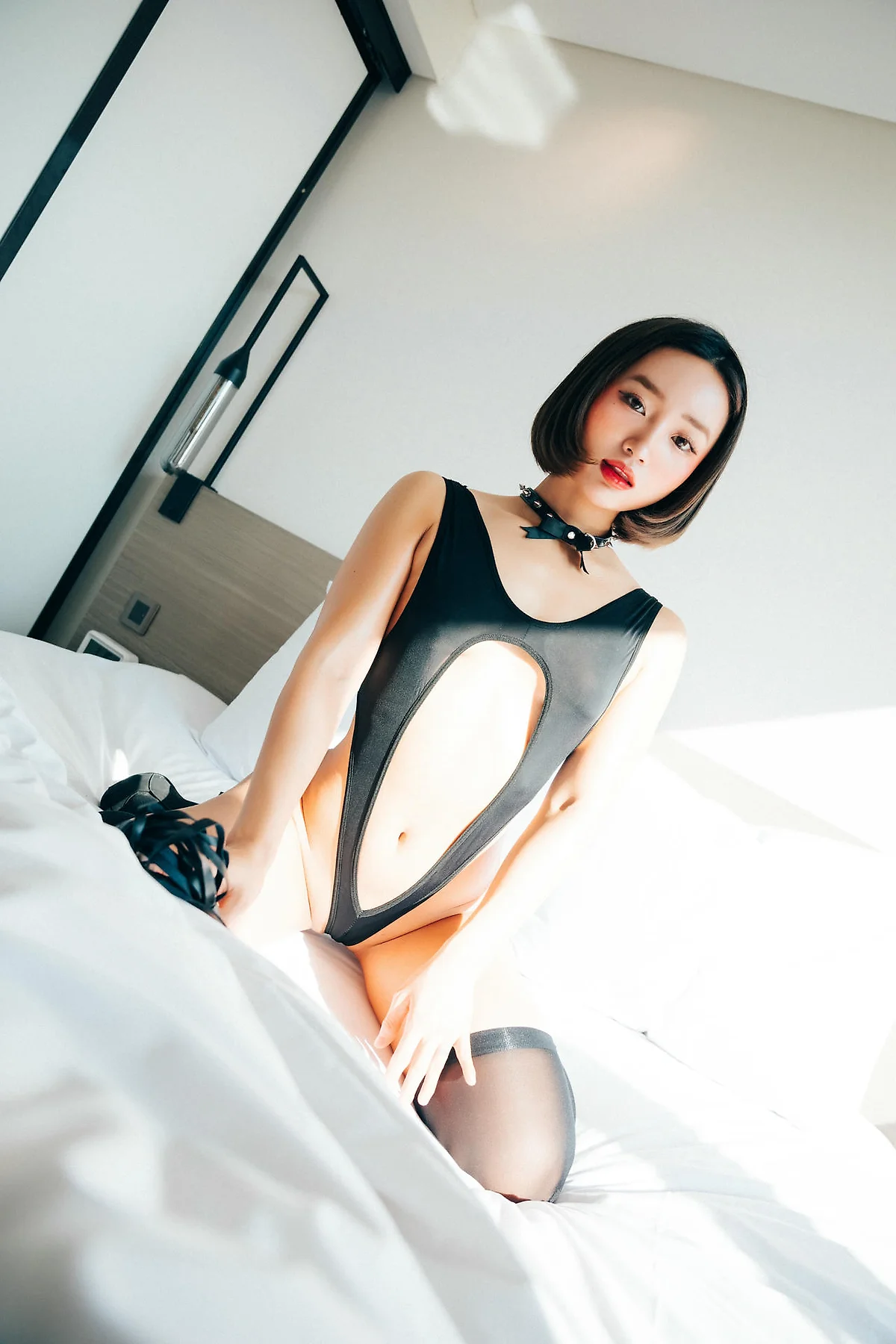 Loozy No.100 Booty Queen 连体衣情趣写真 - 6