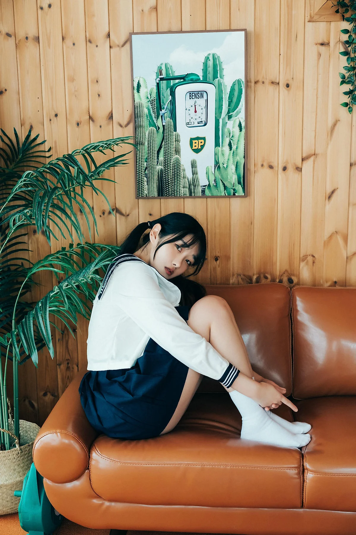 Loozy No.102 Sonson校服双马尾少女 - 1