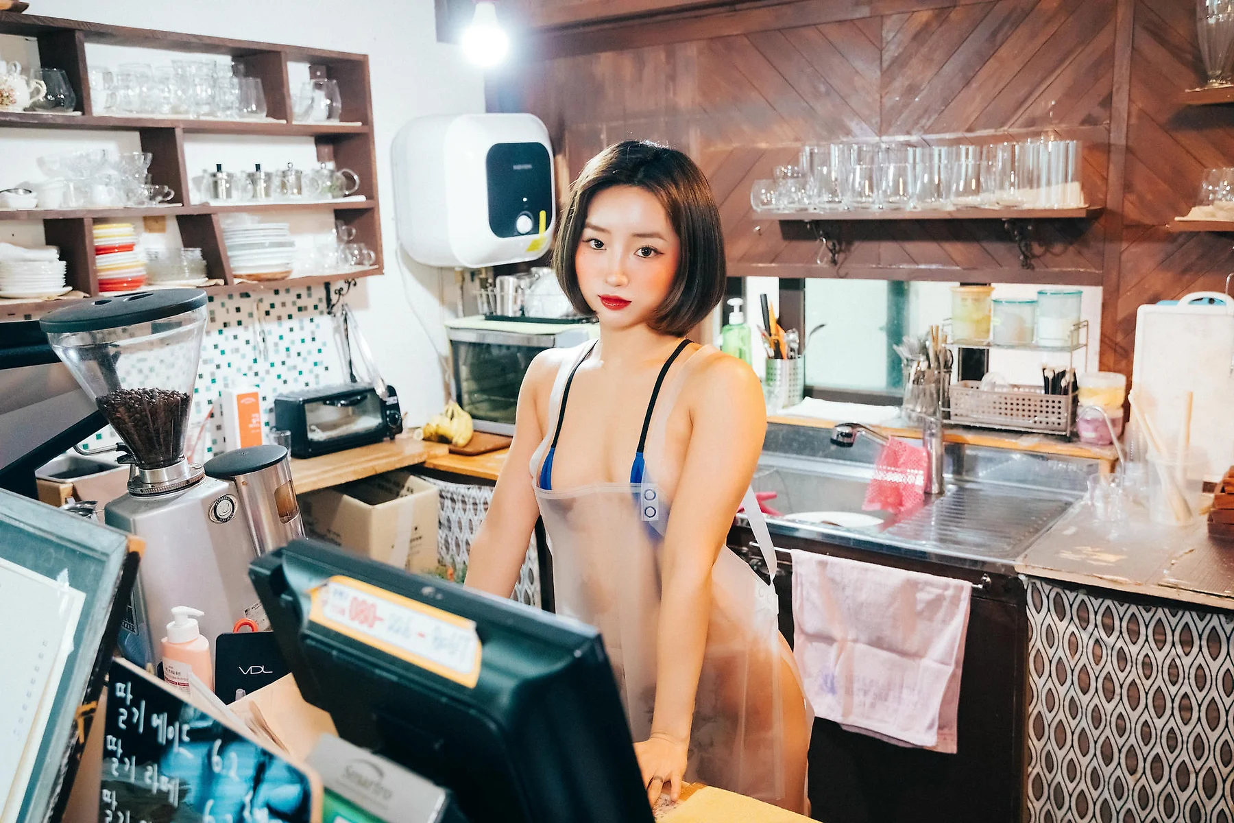 Loozy No.103 Booty Queen咖啡性感少女 - 4