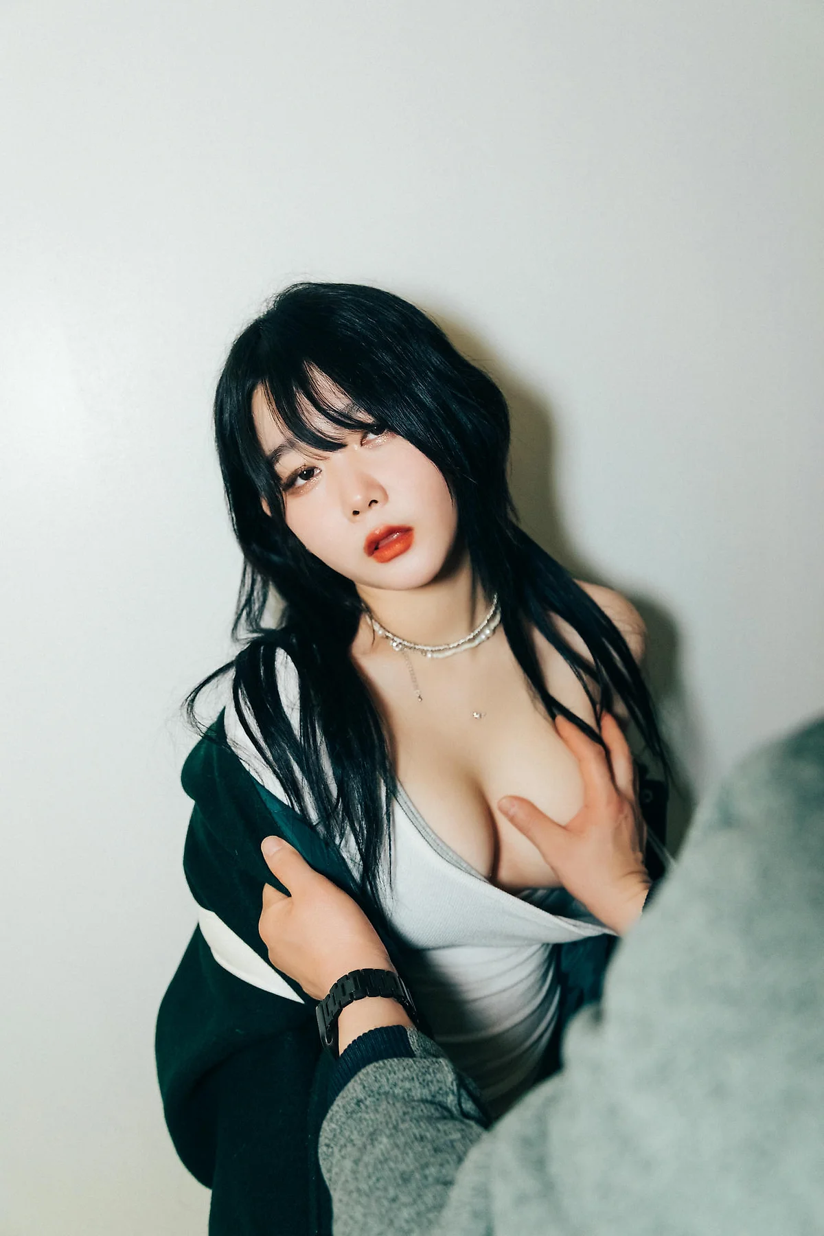 Loozy No.112 Zia少女醉酒爆乳 - 1