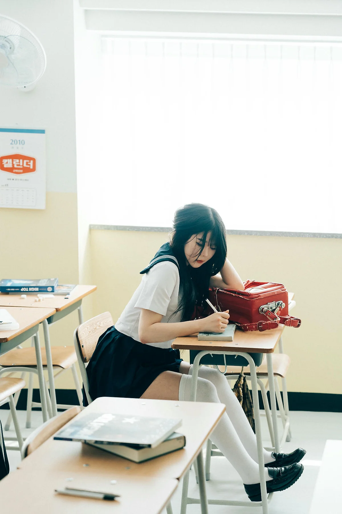 Loozy No.117 Zia教室内的少女写真 - 7