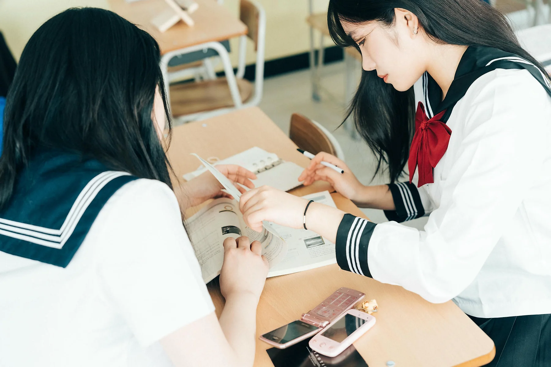 Loozy No.117 Zia教室内的少女写真 - 7