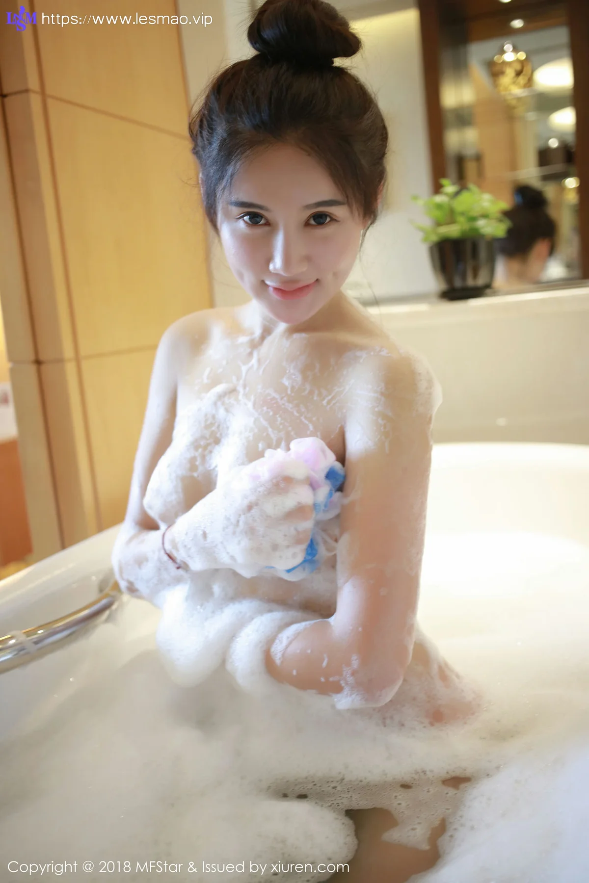 MFStar 模范学院 Vol.147 程程cc酒窝萝莉 湿身泡泡 - 8