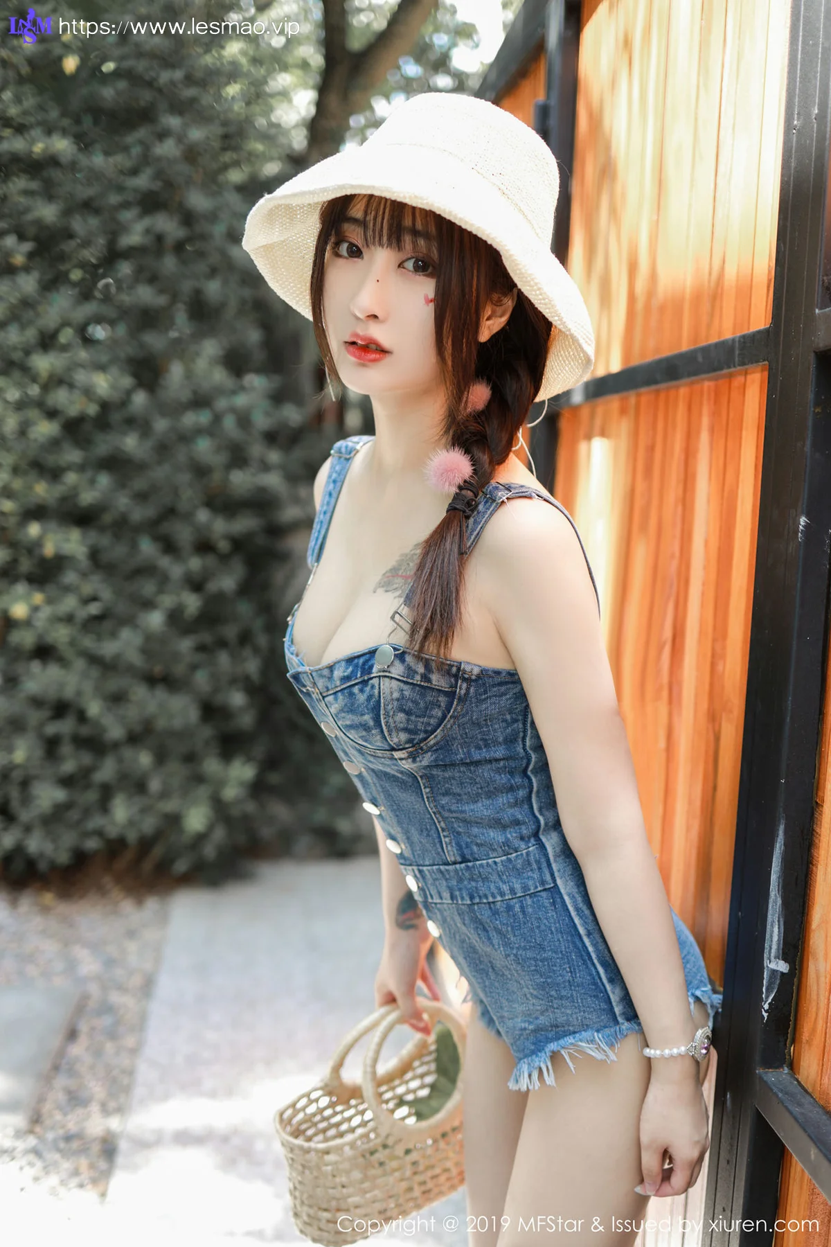 MFStar 模范学院 Vol.228 少女萝莉 Betty林子欣日本旅拍写真 - 3