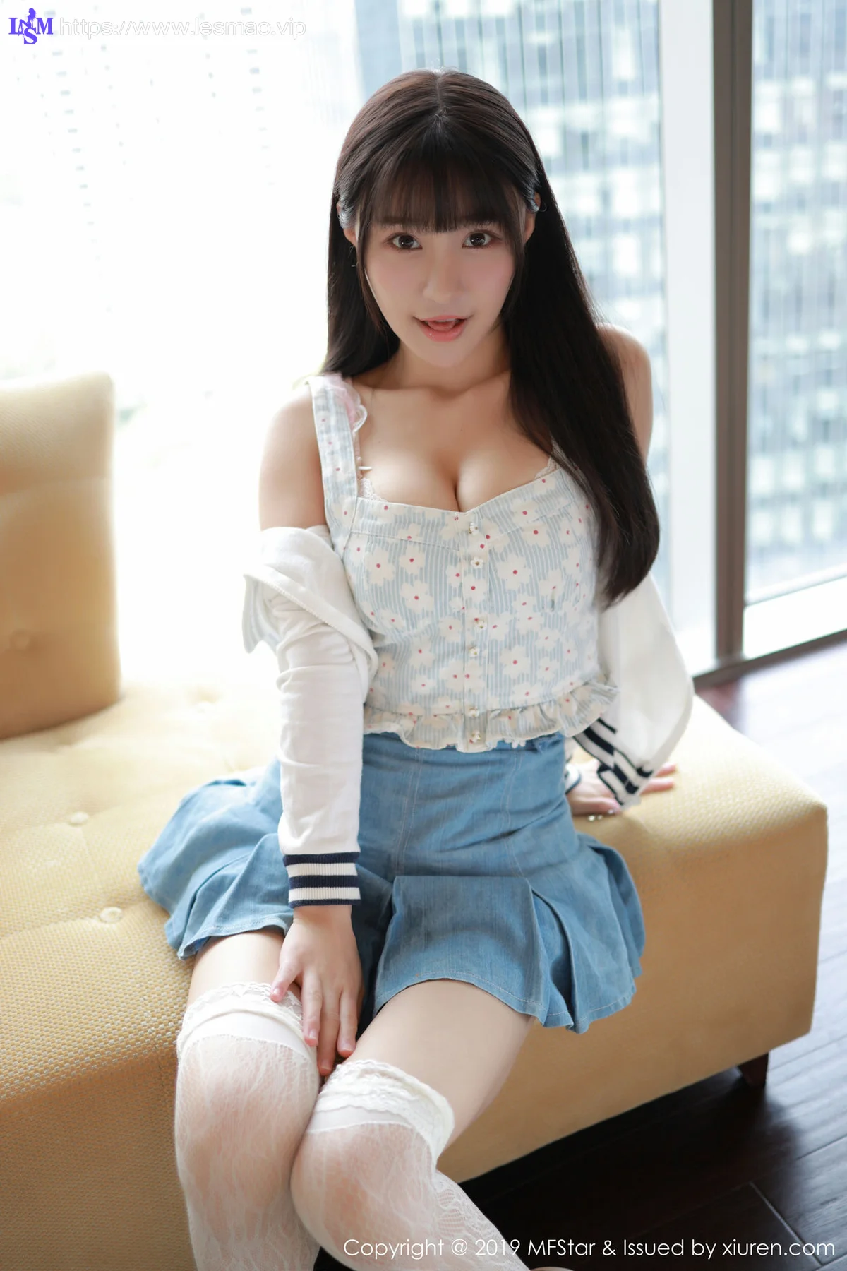 MFStar 模范学院 Vol.233 丰满少女 Flower朱可儿性感私房写真 - 9