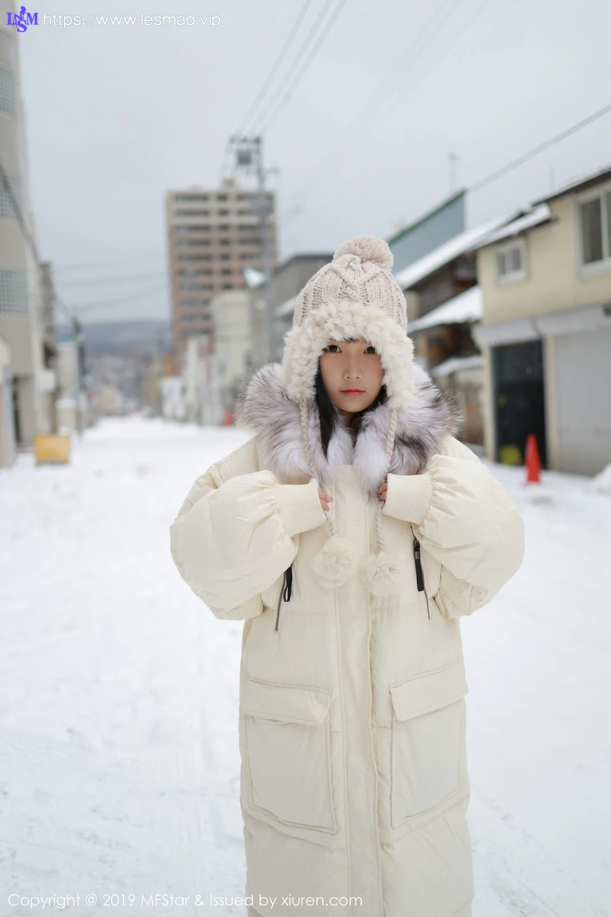 MFStar 模范学院 Vol.246 雪地爆乳制服 徐微微mia 北海道旅拍... - 3