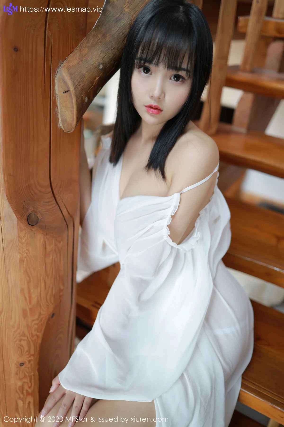 MFStar 模范学院 Vol.260 童颜巨乳 徐微微mia 薄透服饰日本旅... - 7